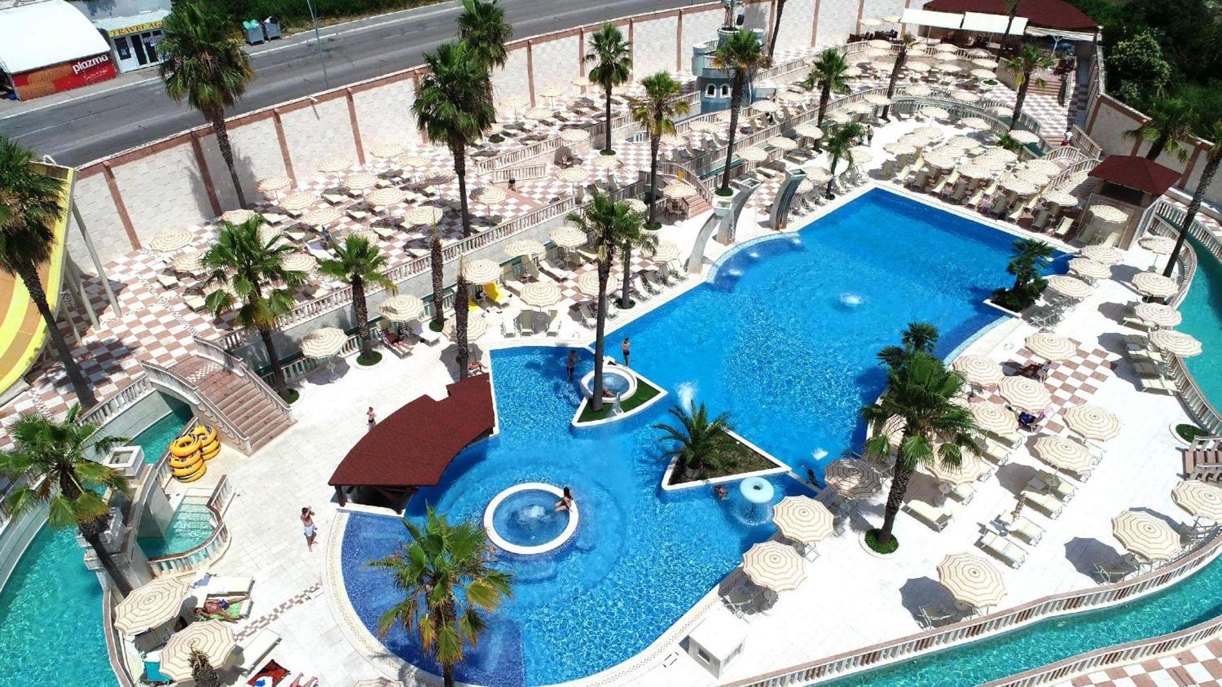 Mediteran Hotel & Resort