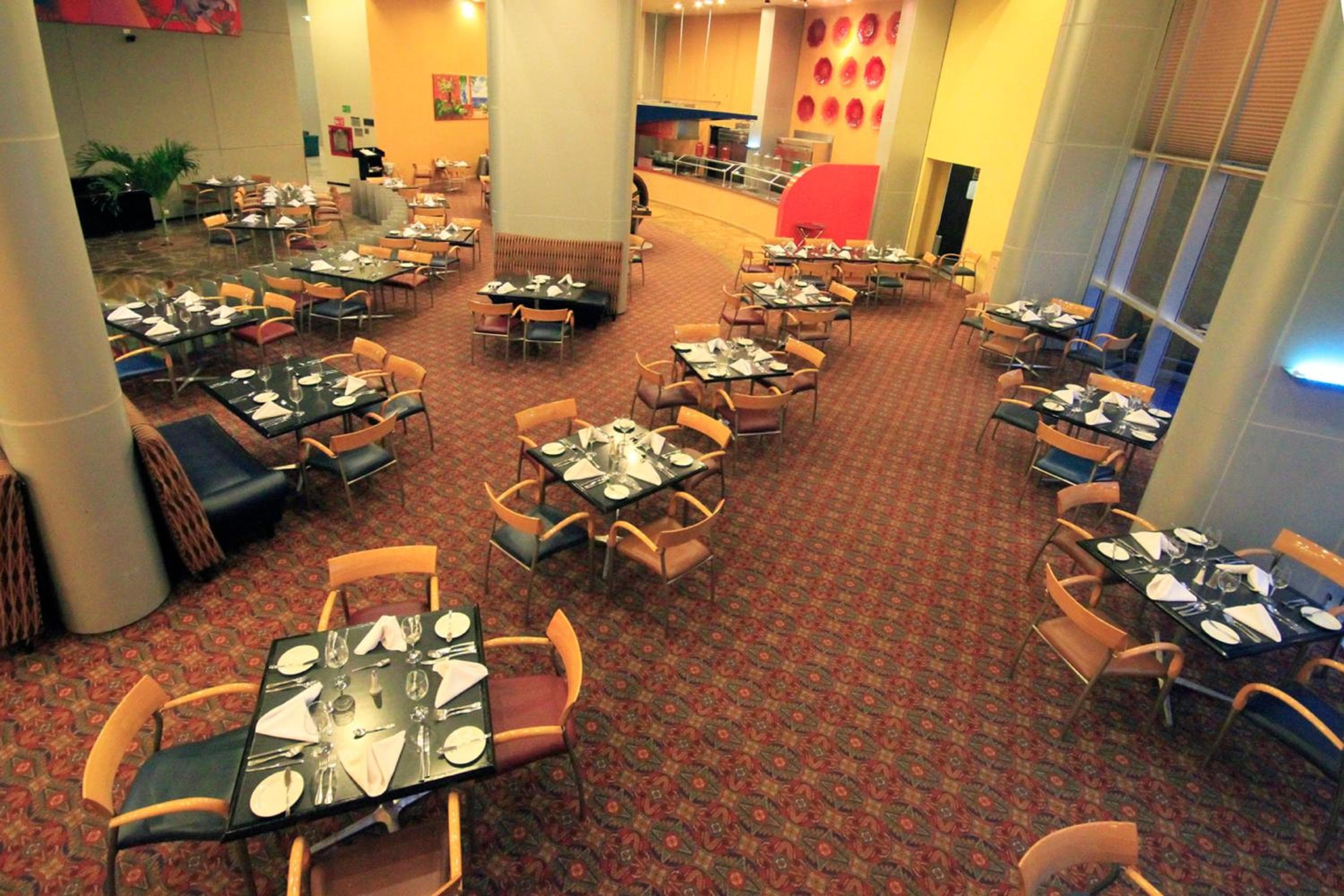 Holiday Inn Monterrey-Parque Fundidora by IHG