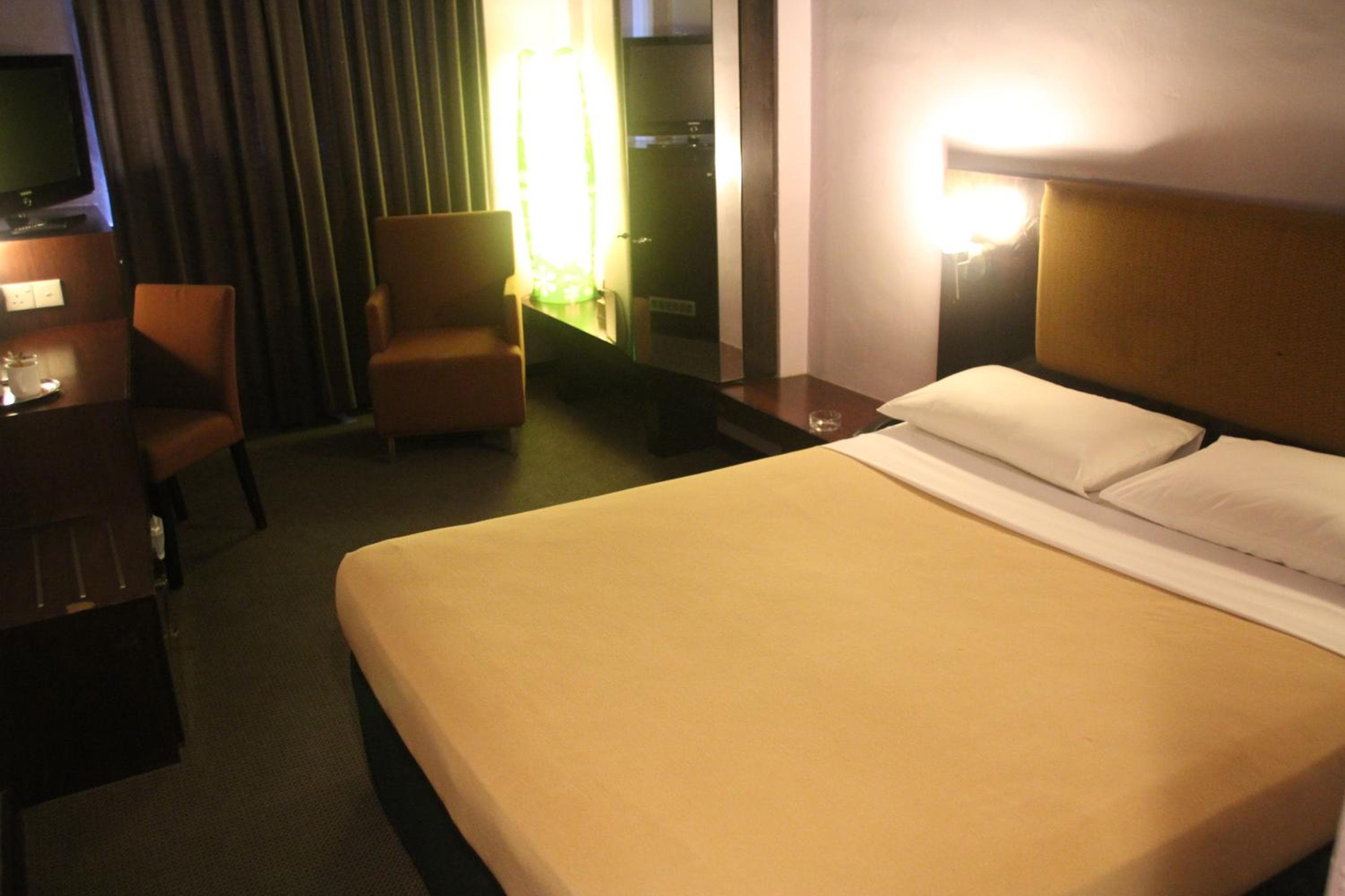 Strand Hotel