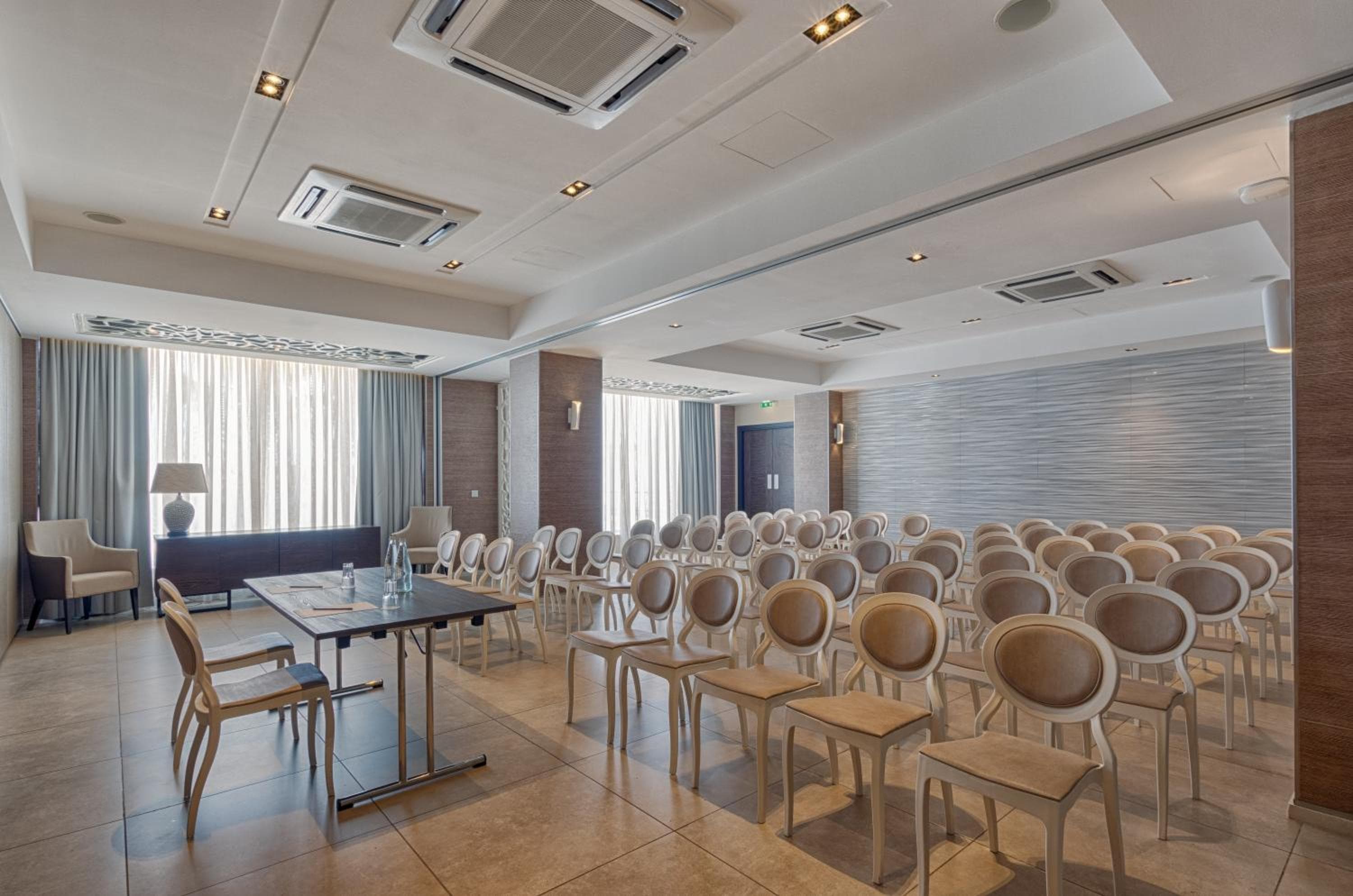 AX ODYCY Hotel