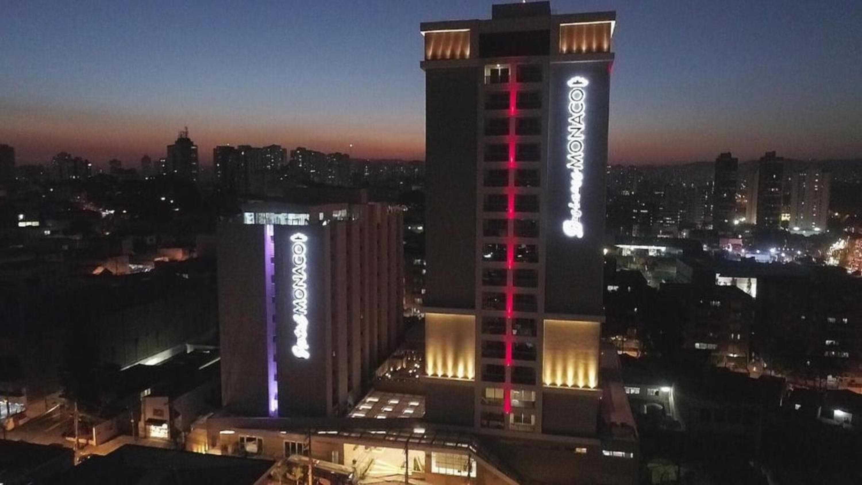 Monaco Hotel & Convention By Easy Class