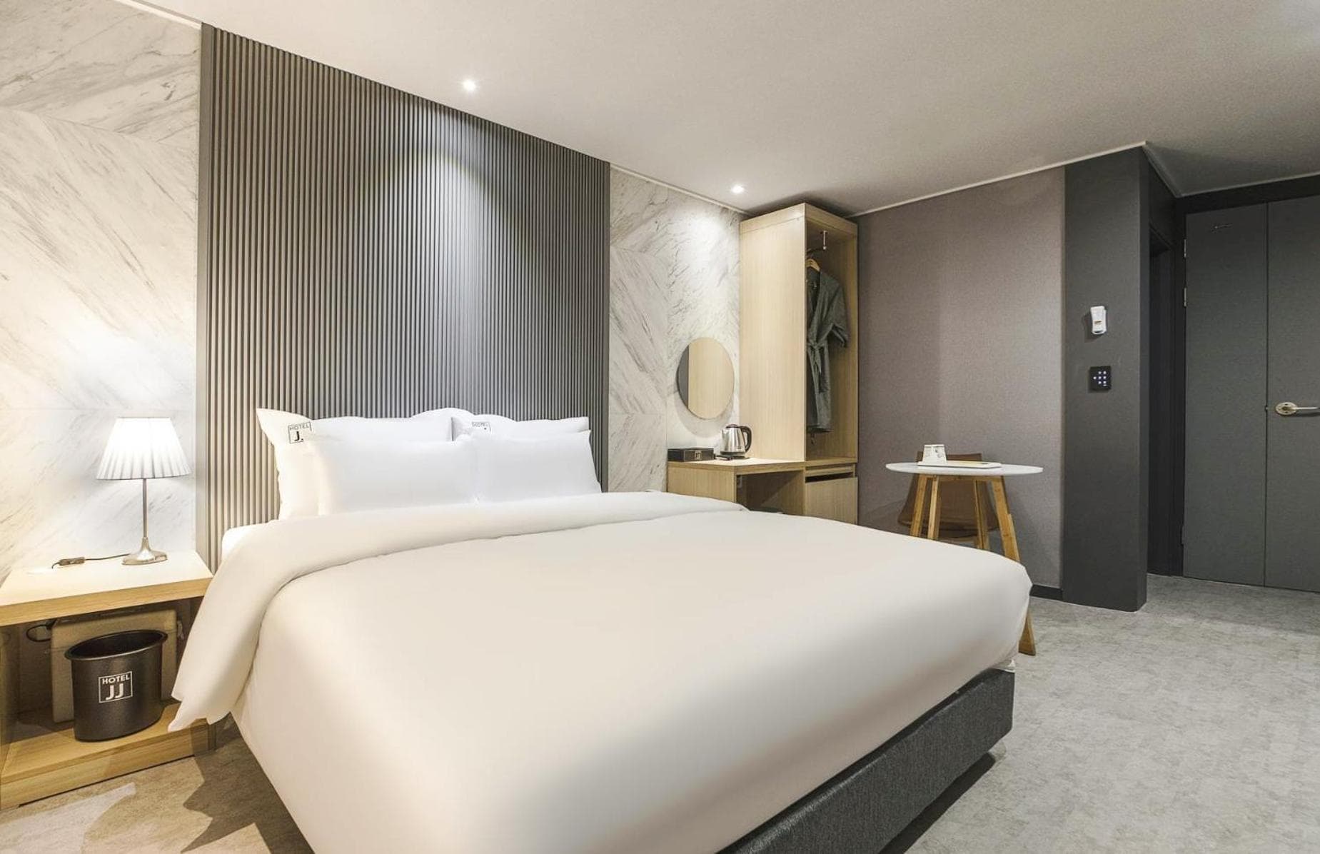 JJ Hotel