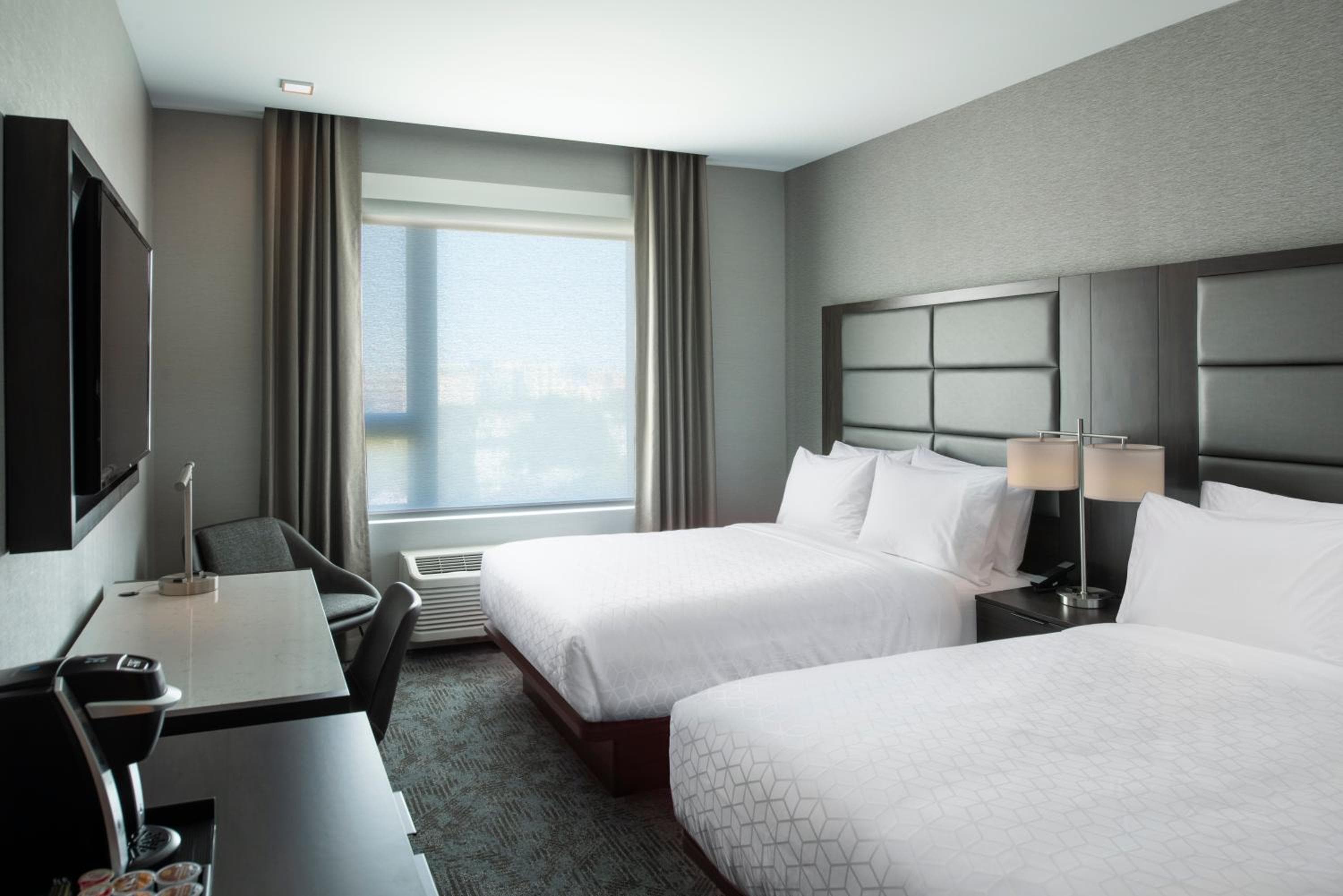 Holiday Inn Express - Boston Logan Airport - Revere by IHG