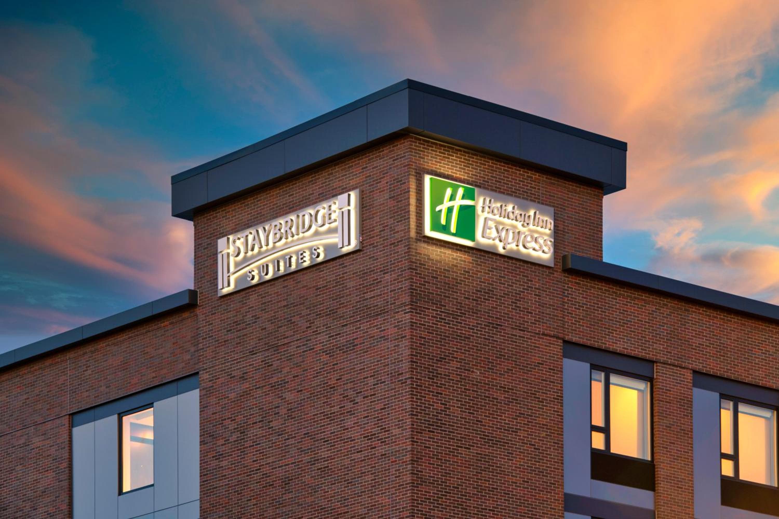 Holiday Inn Express - Boston Logan Airport - Revere by IHG