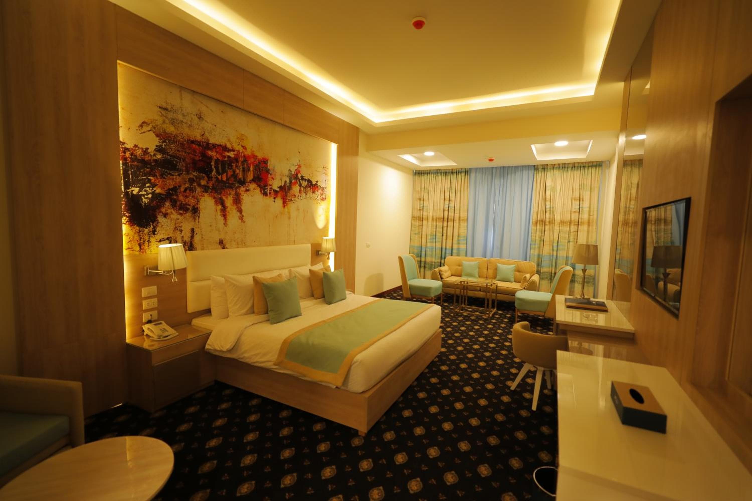 Tolip Gardens Hotel