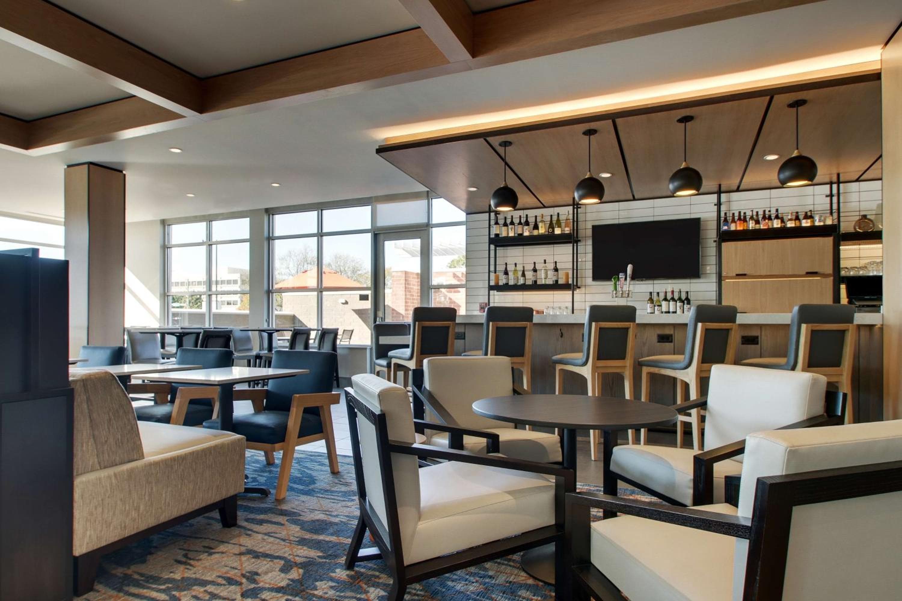 Hyatt House Oak Brook