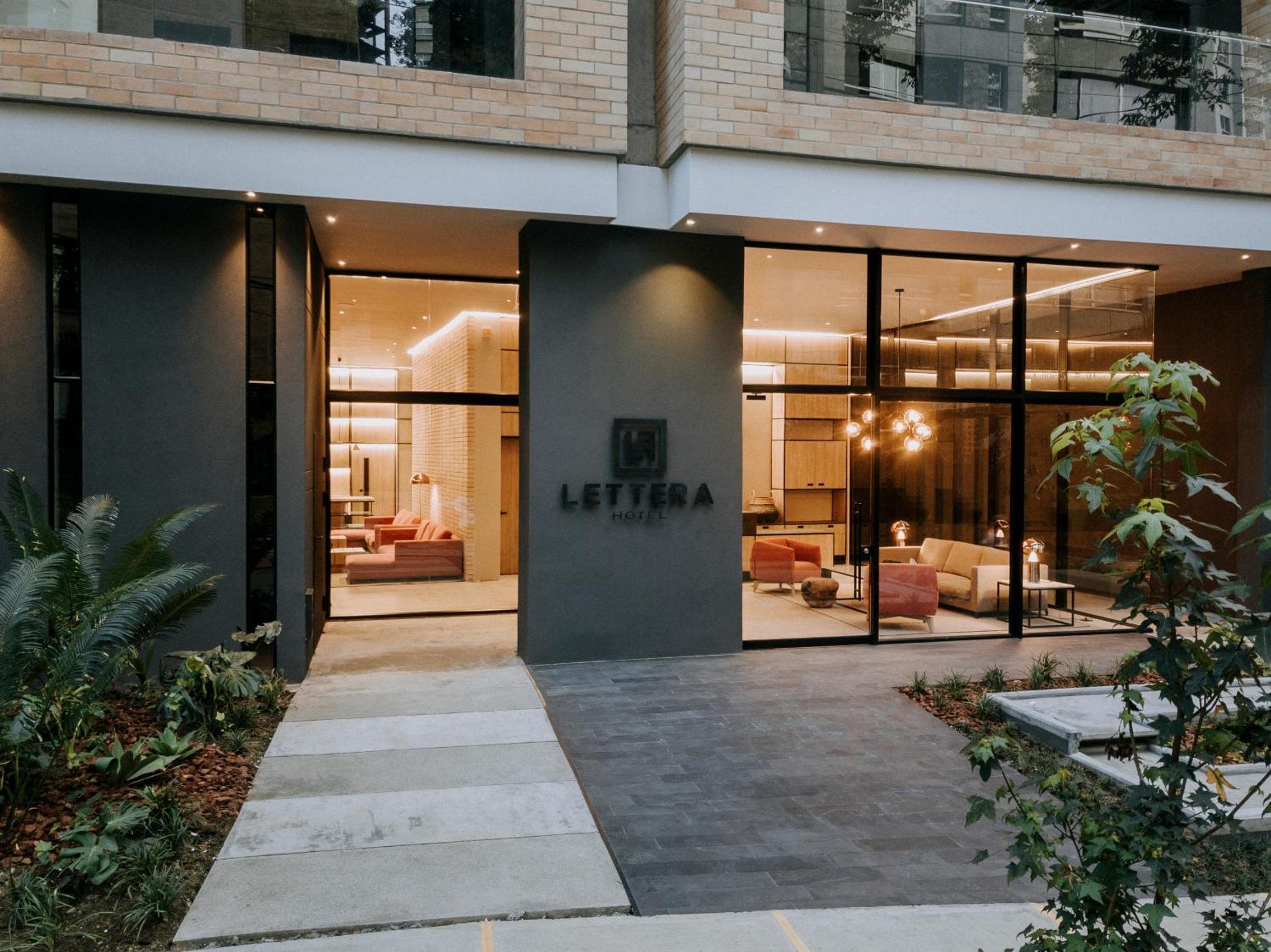 Lettera Hotel