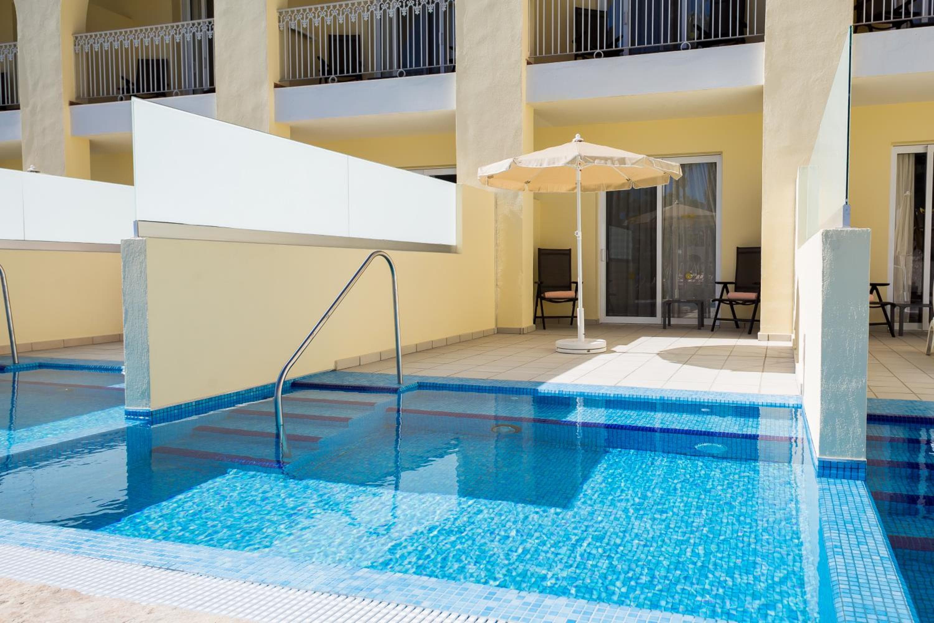 Riu Palace Cabo San Lucas - All Inclusive
