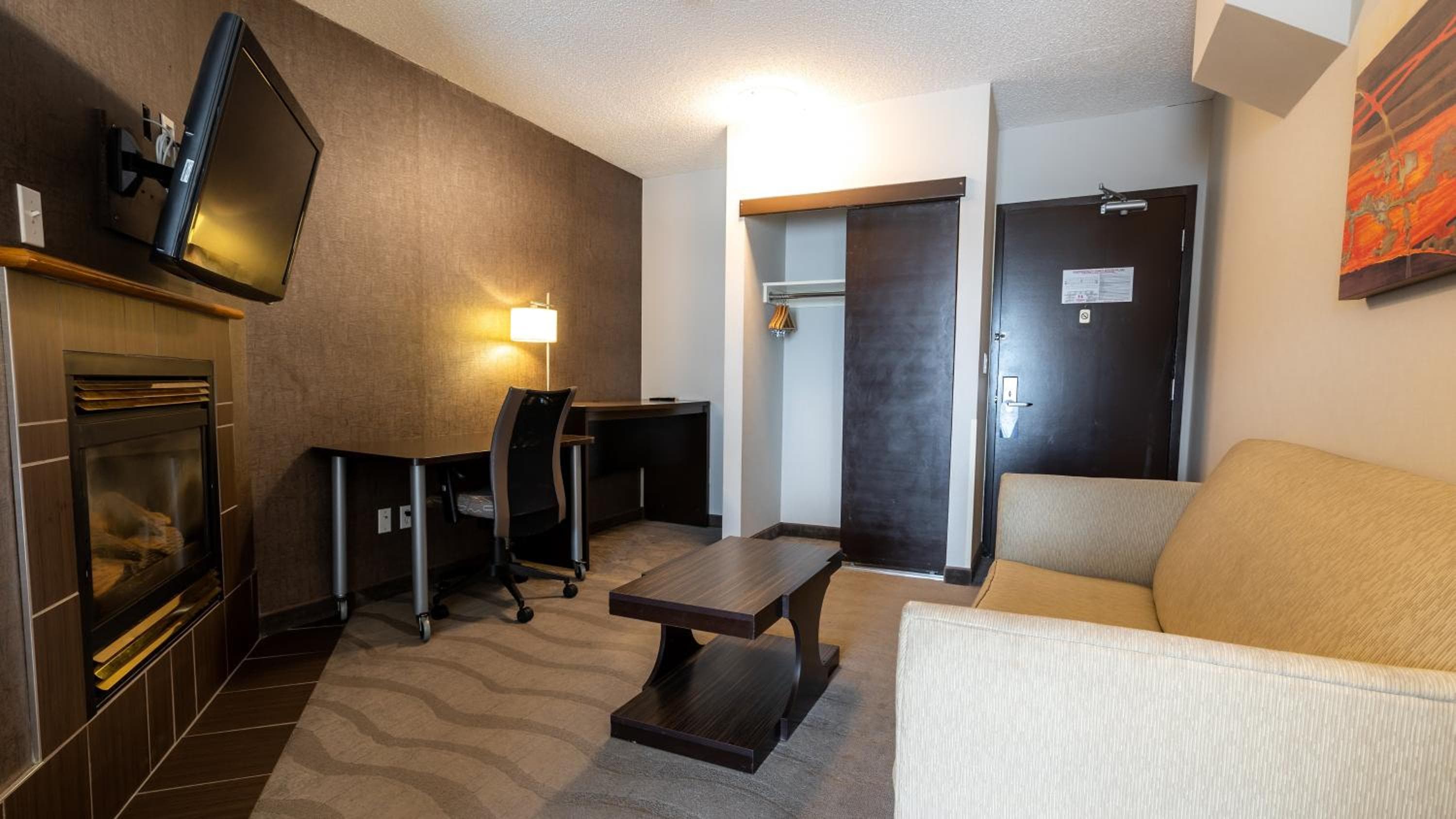 Holiday Inn Express Hotel & Suites - Edmonton International Airport by IHG