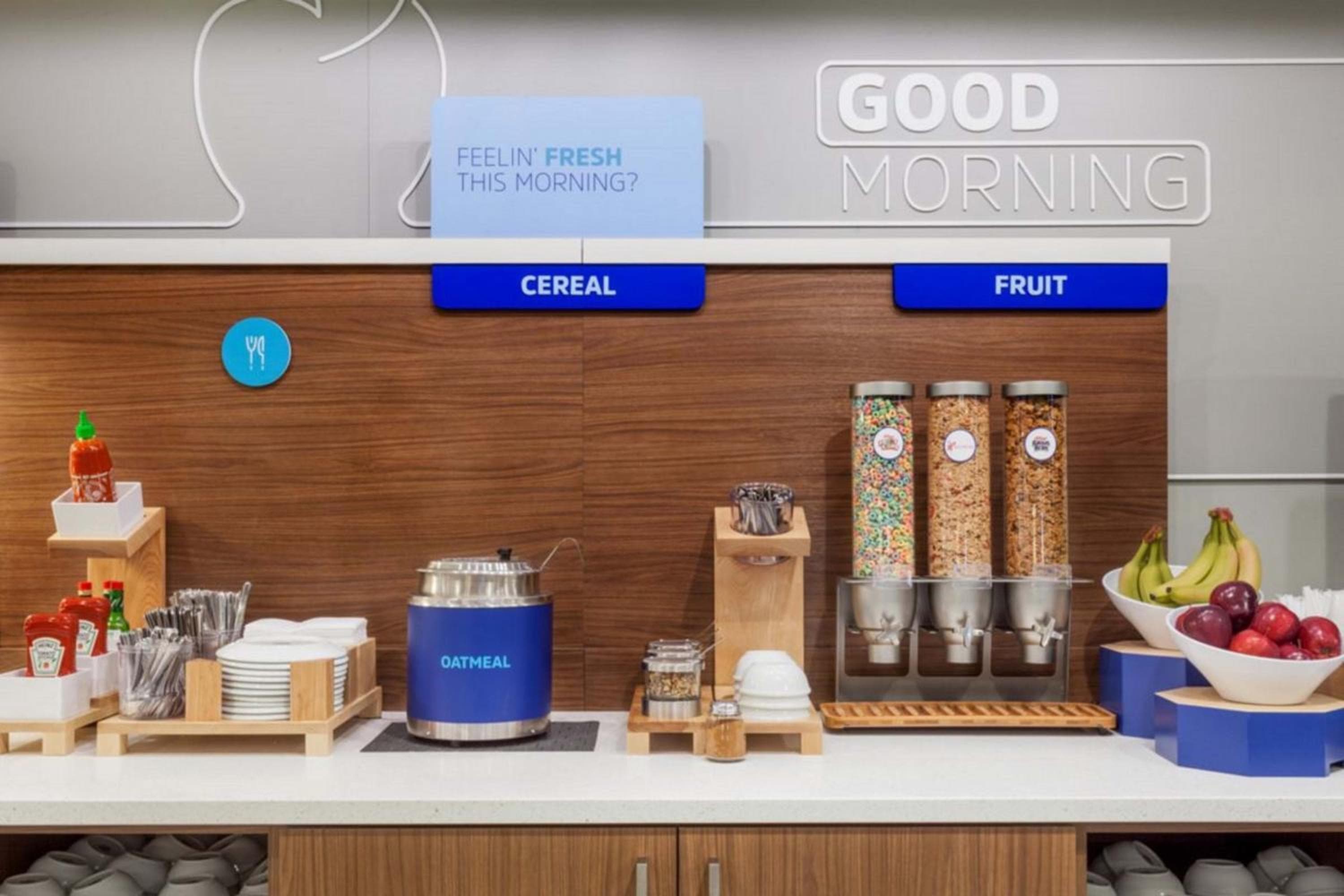 Holiday Inn Express Hotel & Suites Canton by IHG