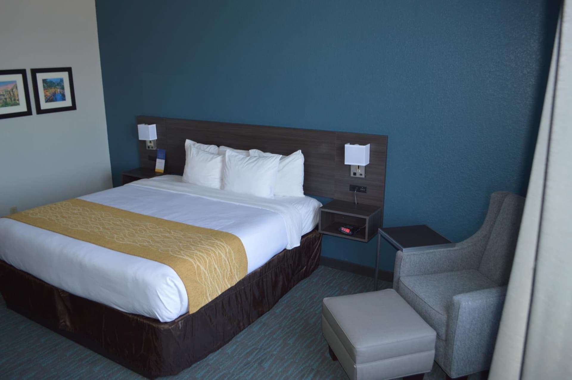 Spark by Hilton Selma
