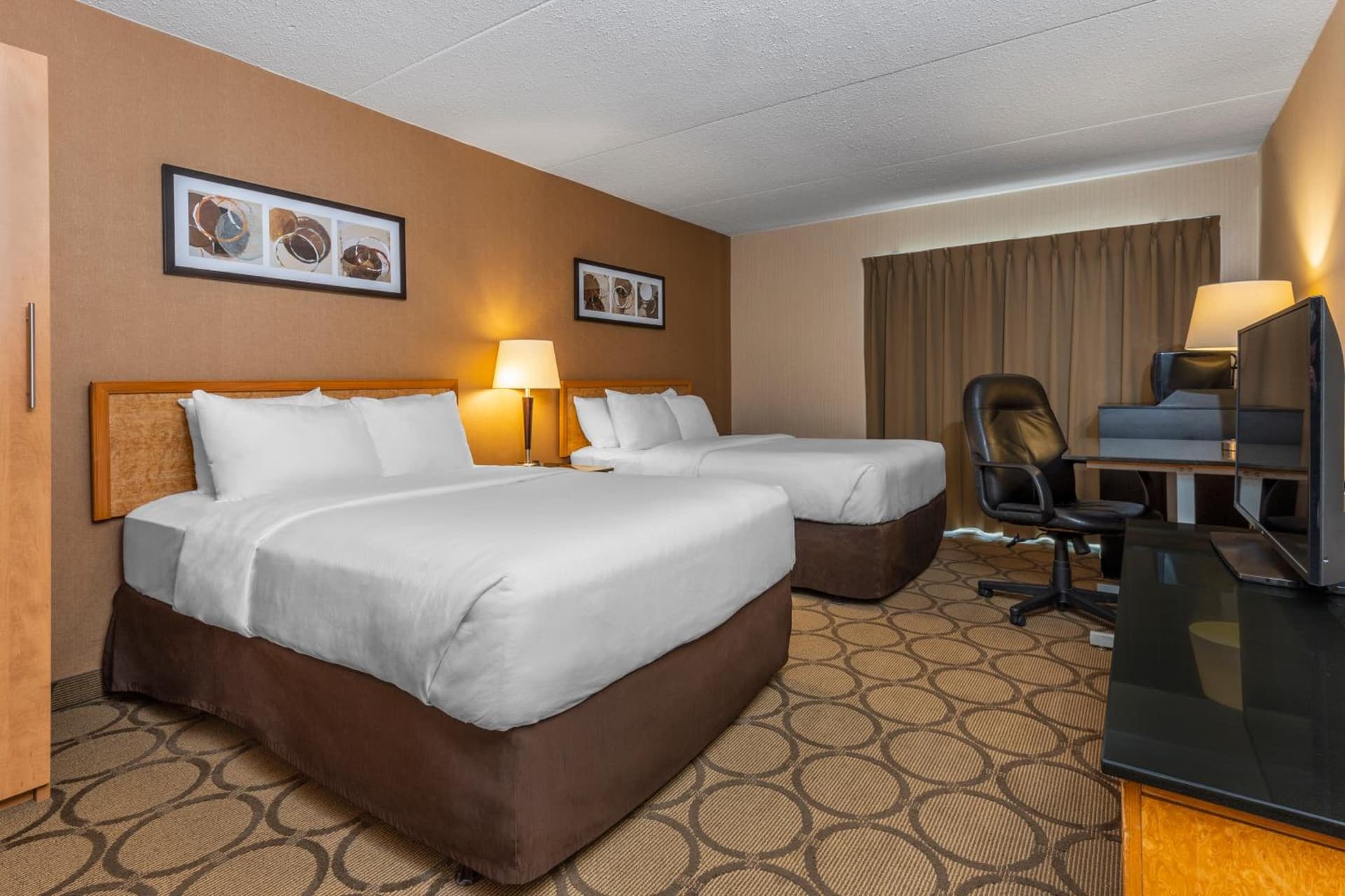 Comfort Inn Ancienne-Lorette - Quebec Airport