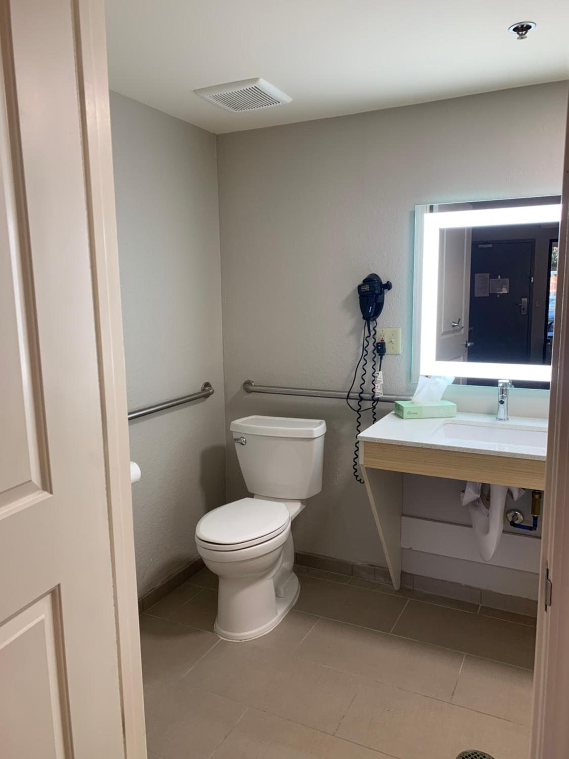 Days Inn by Wyndham Atlanta Stone Mountain
