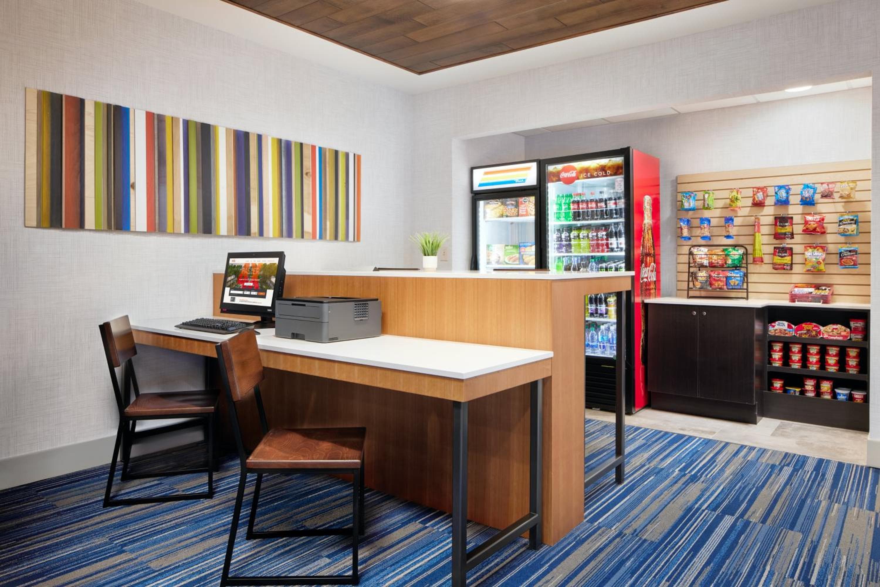Holiday Inn Express Hotel & Suites Salem by IHG