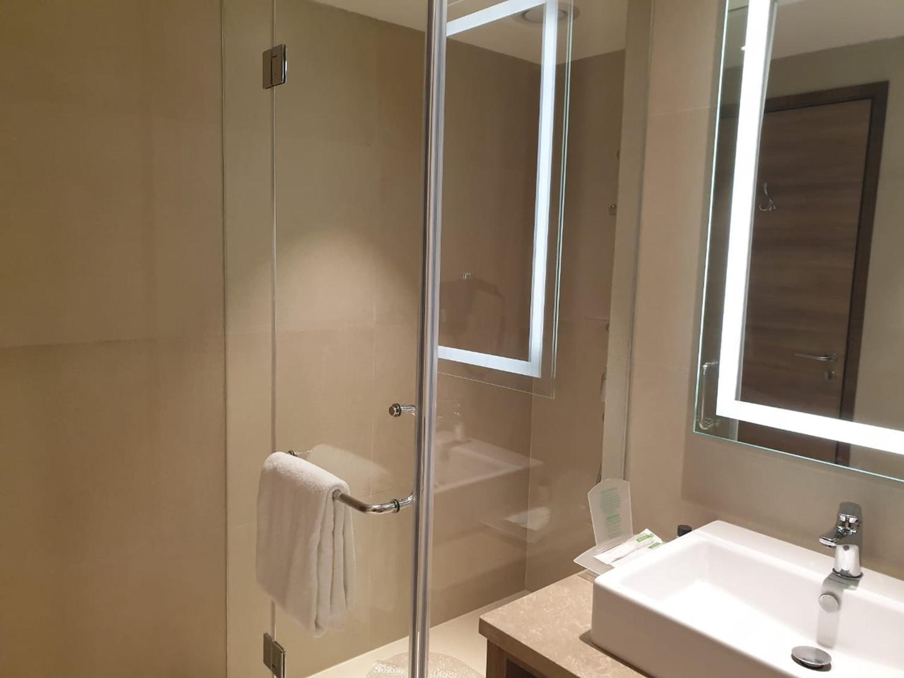 Holiday Inn Gurugram Sector 90 by IHG