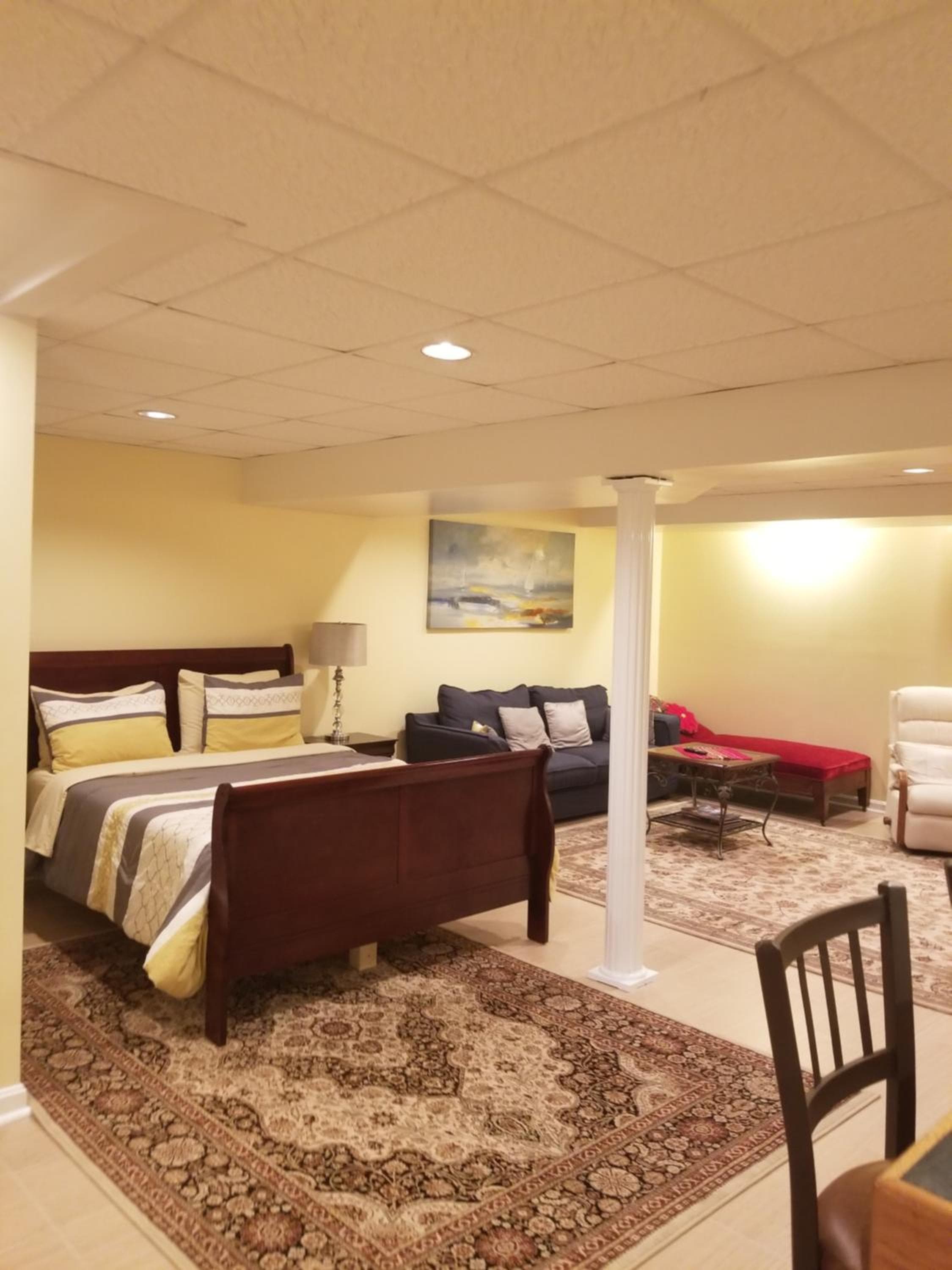 Superb Basement close to the Gaylord MGM Outlets National Harbor