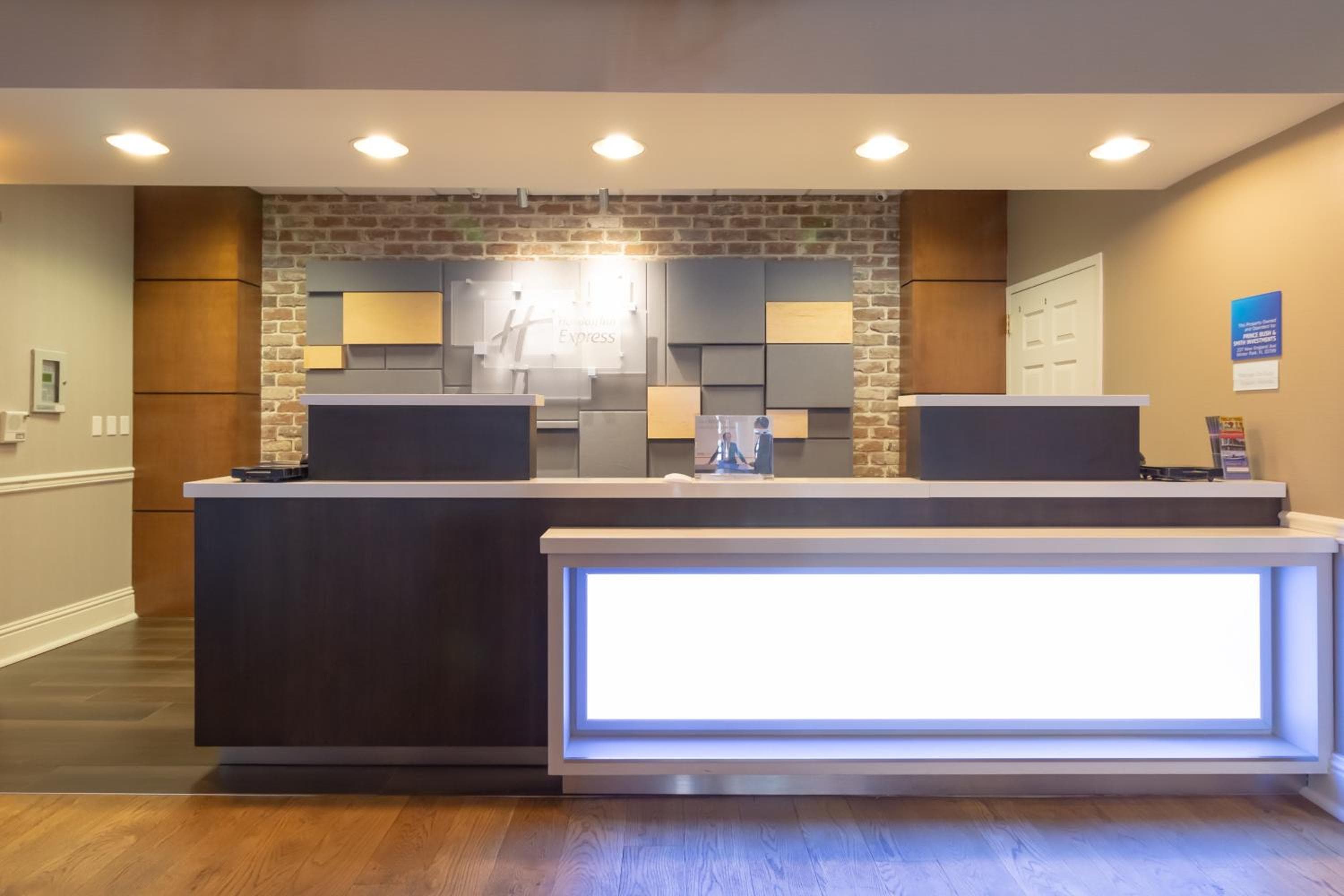 Holiday Inn Express Savannah - Historic District