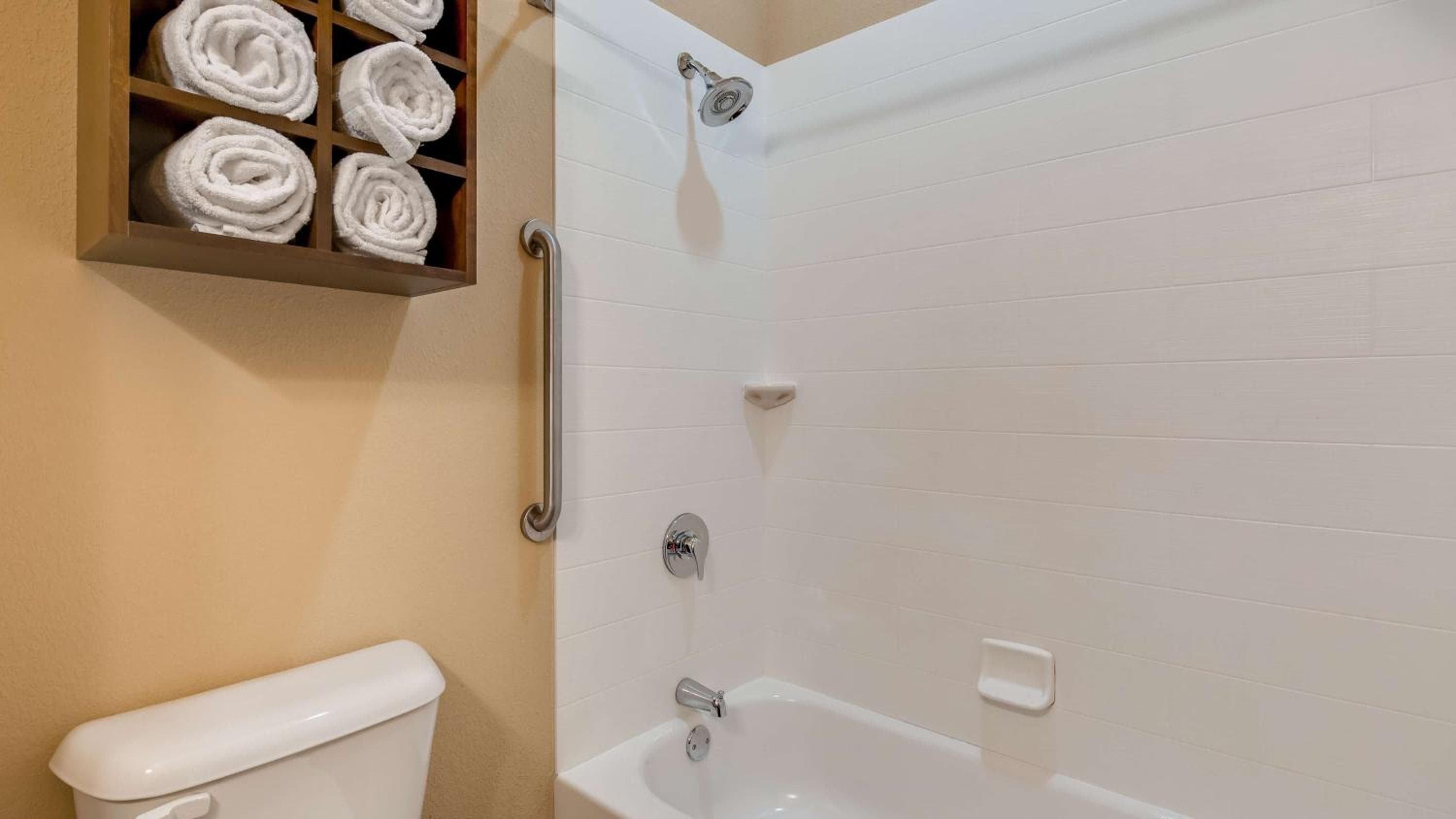 Best Western St. Louis Airport North Hotel & Suites
