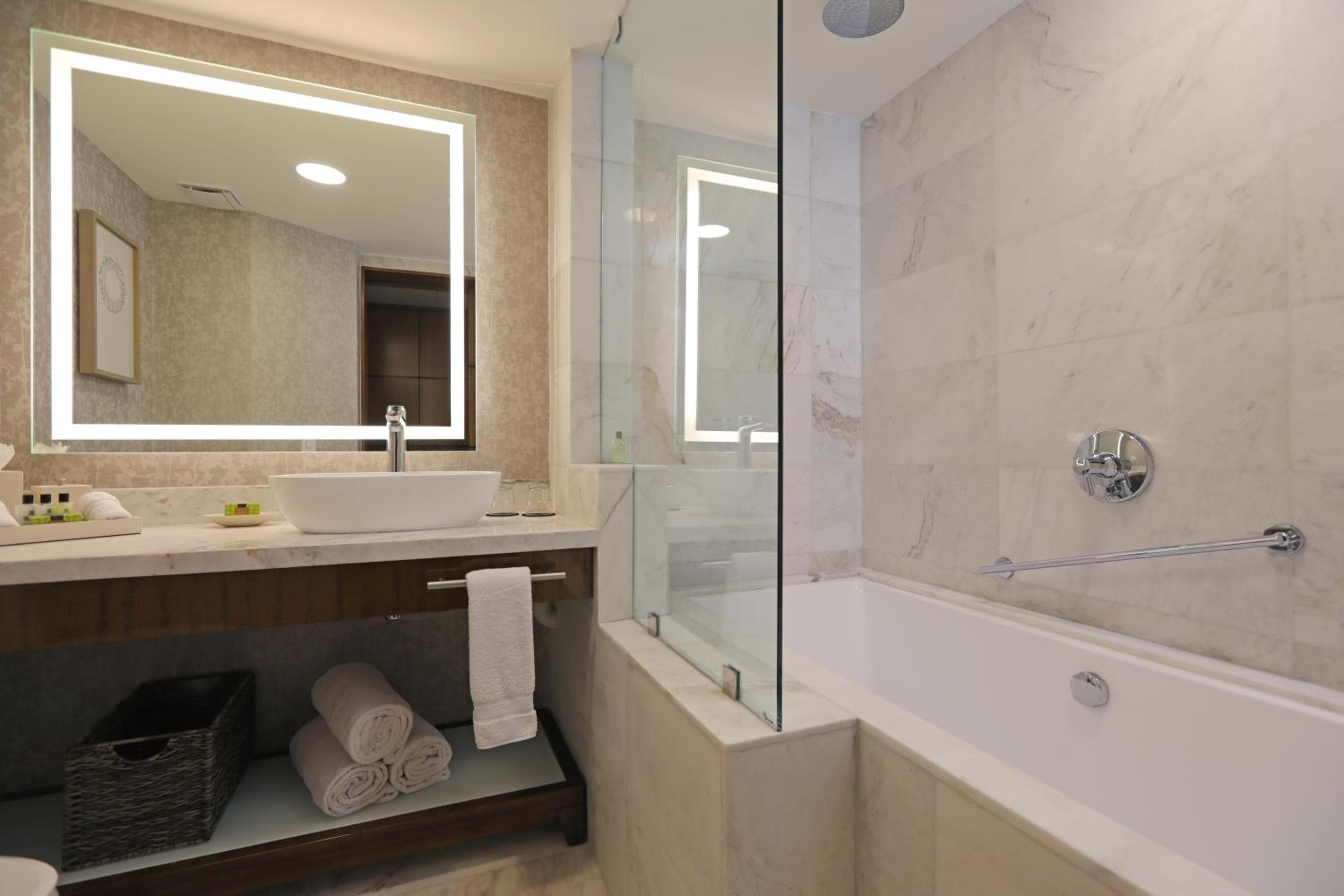 InterContinental Costa Rica at Multiplaza Mall by IHG