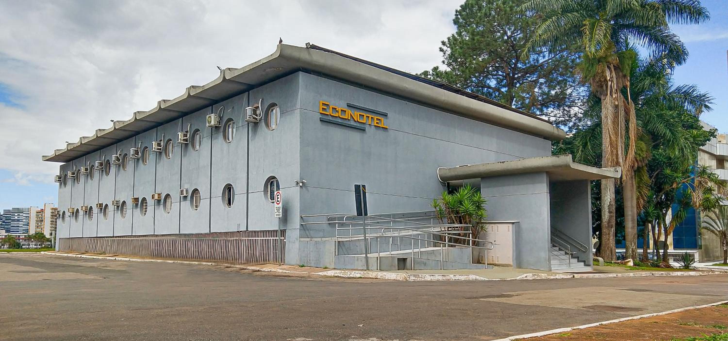 Hotel Econotel by Bsb Inn