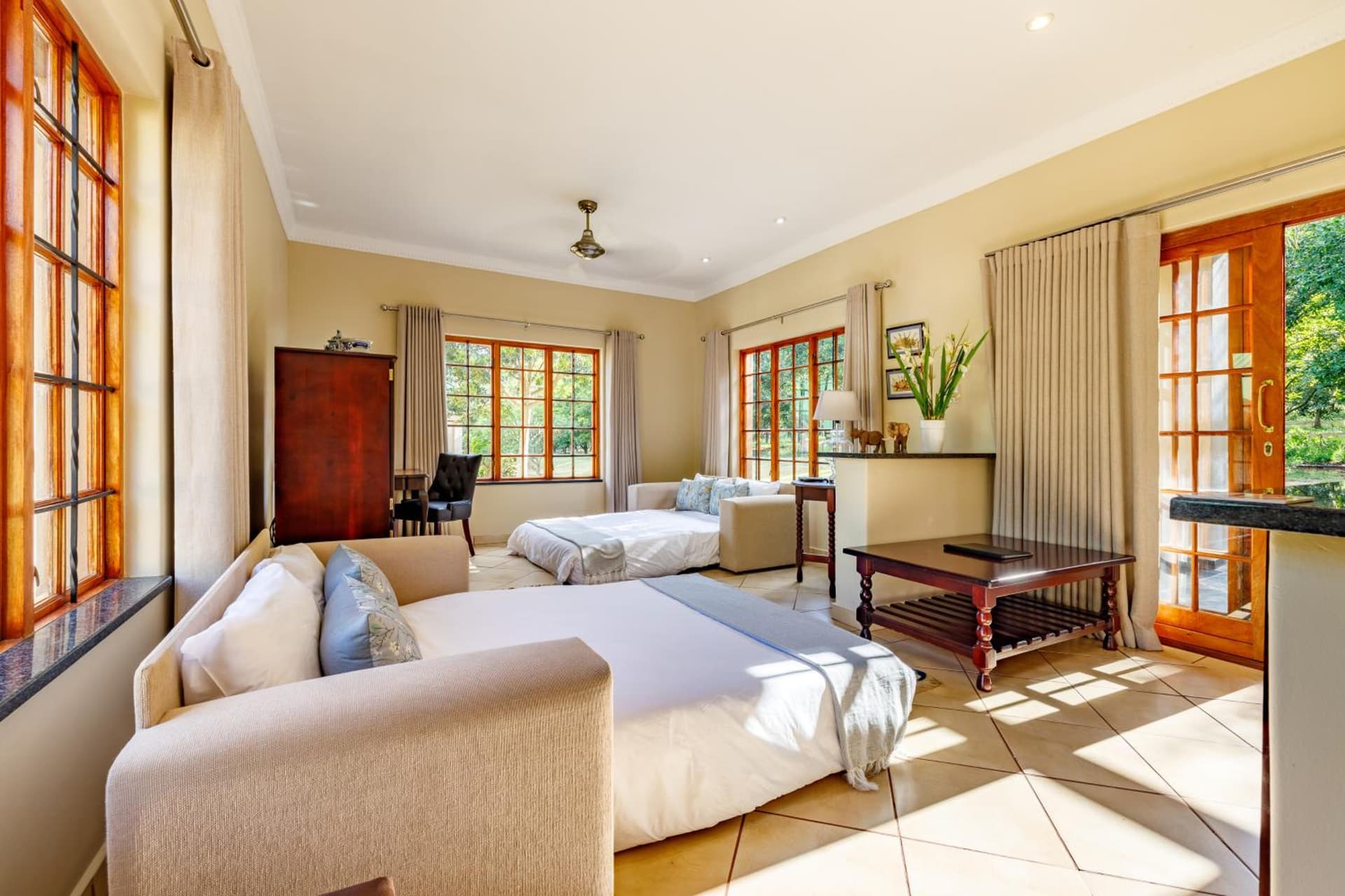 Country Lane Lodge