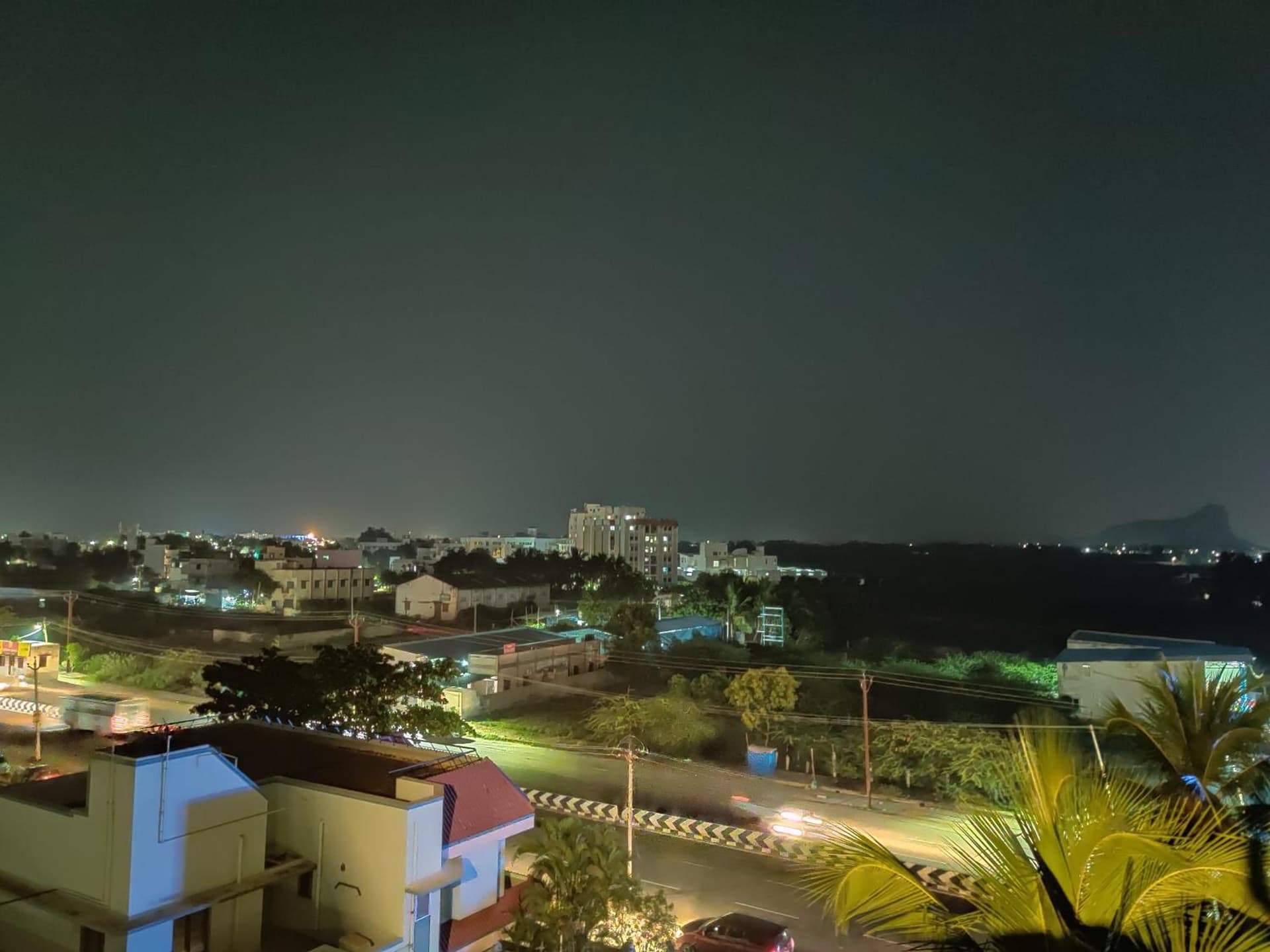 Coral Shelters Service Apartments Mattuthavani