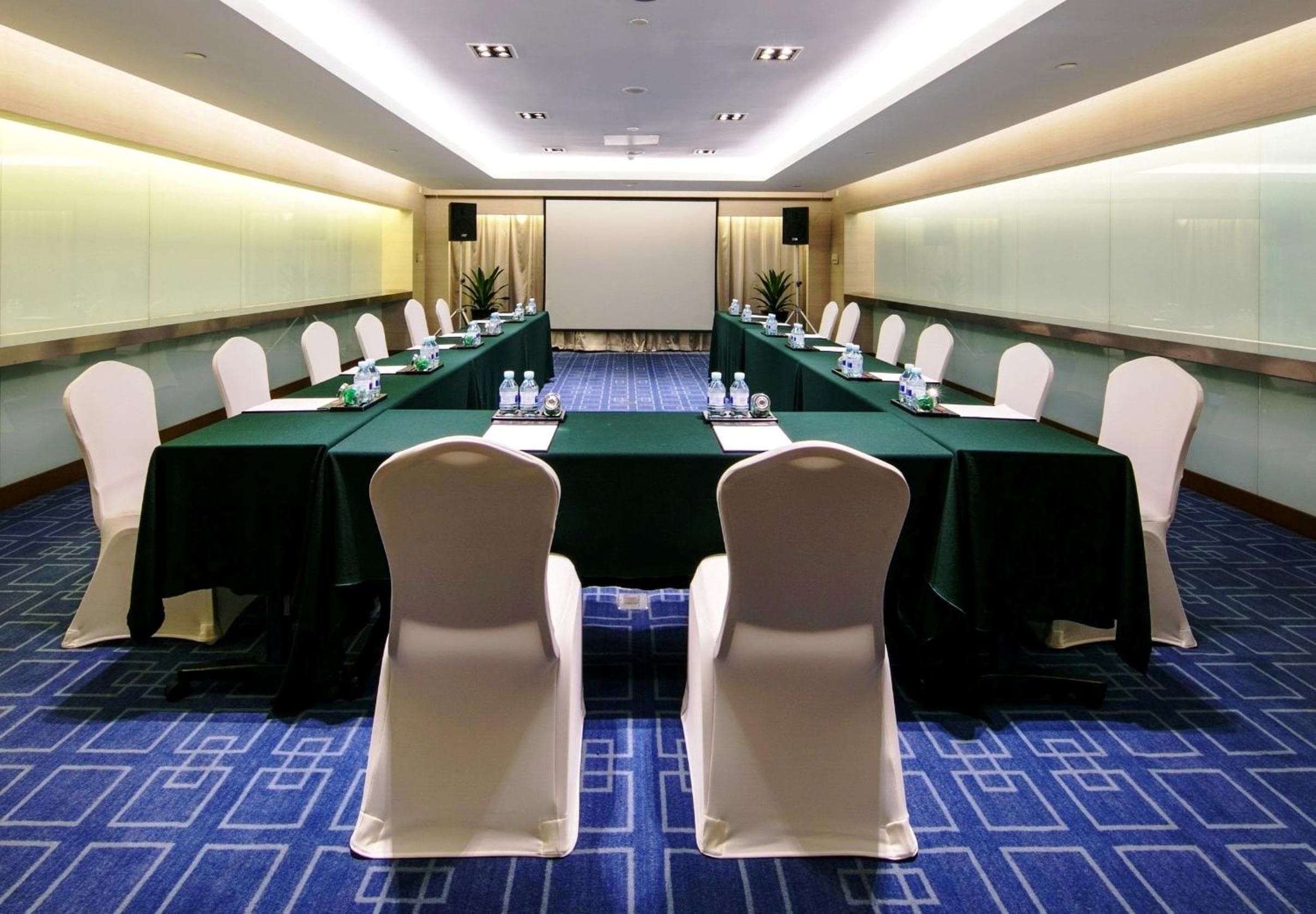 Guo Ji Yi Yuan Hotel