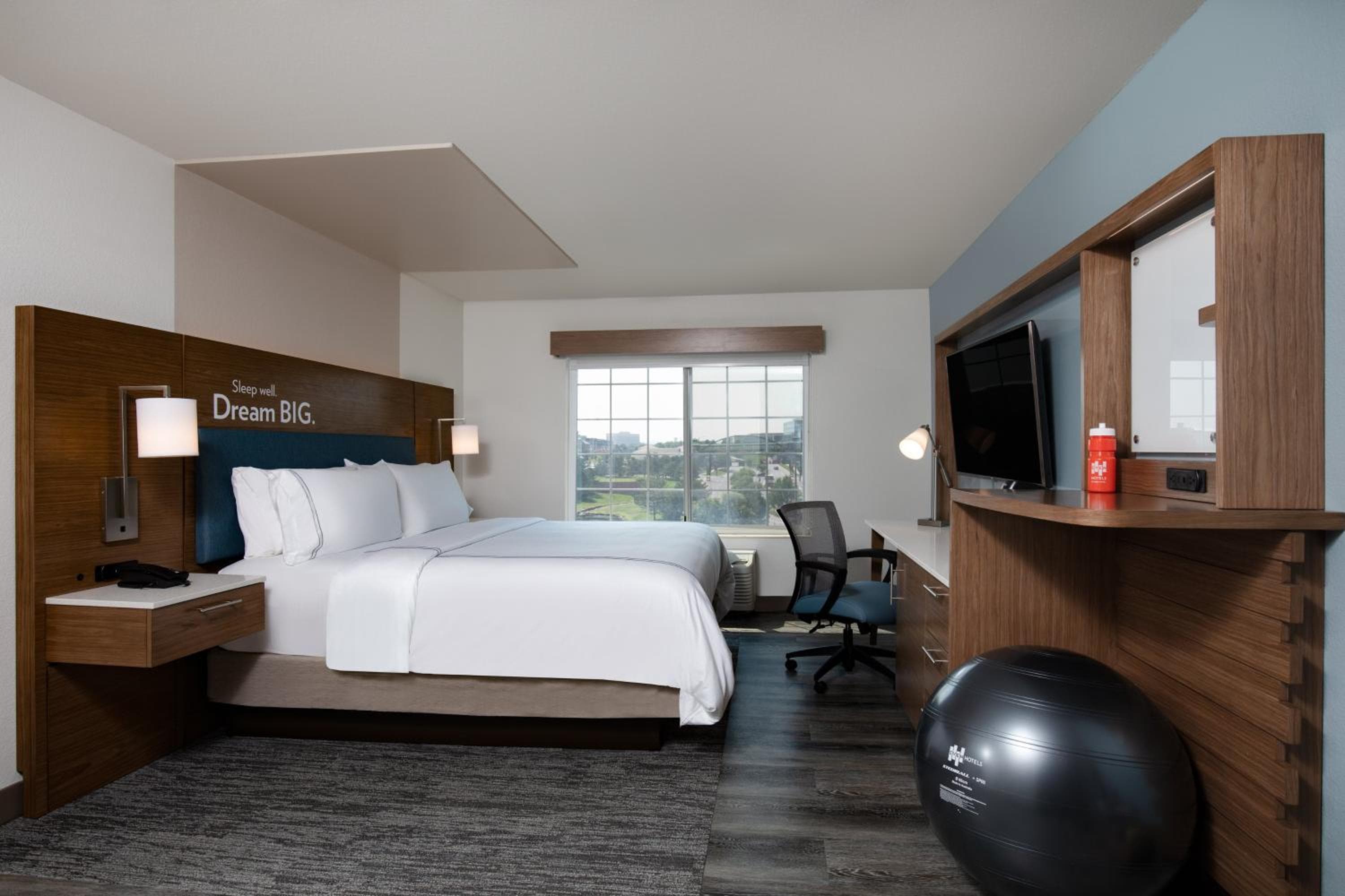 EVEN Hotels Denver Tech Center-Englewood by IHG