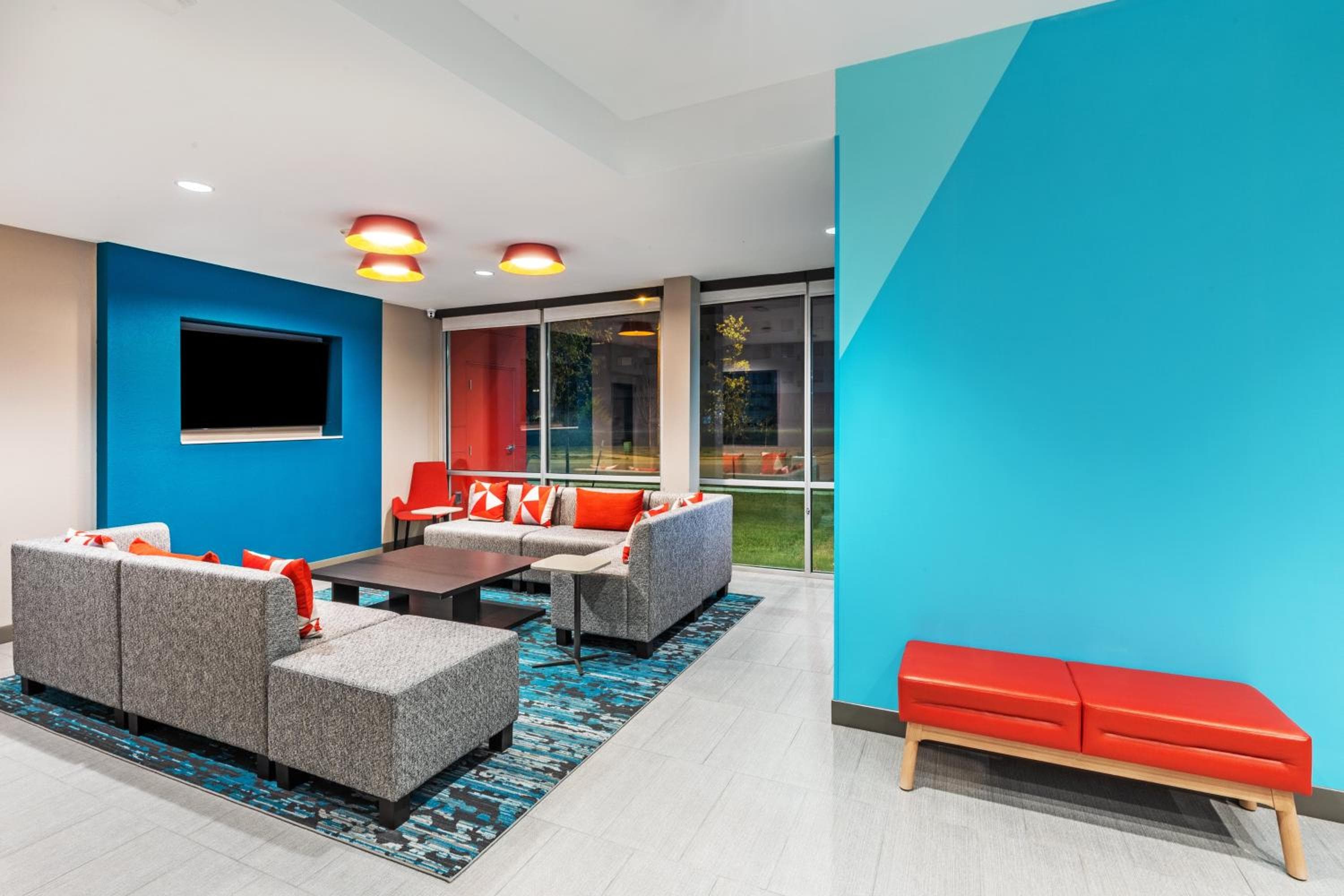 avid hotel - Bentonville - Rogers by IHG