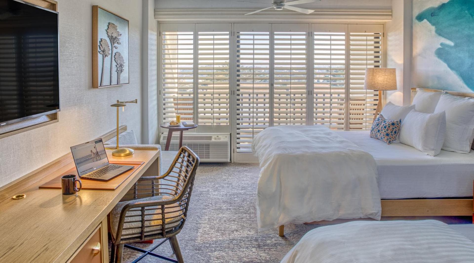 Portola Hotel & Spa