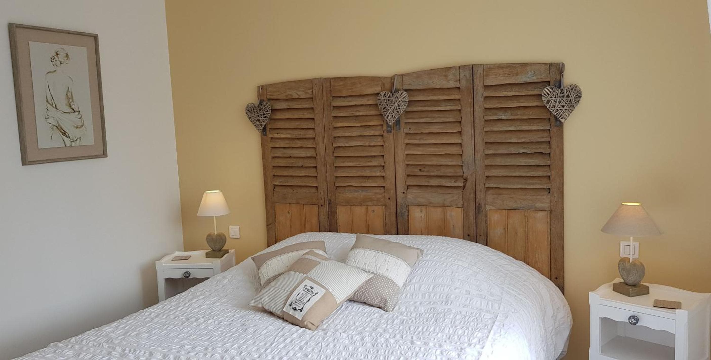 La maison Virginie logements de 1 à 5 pers chaleureux centre, parking, linge, wifi, proximité lac canal piscine