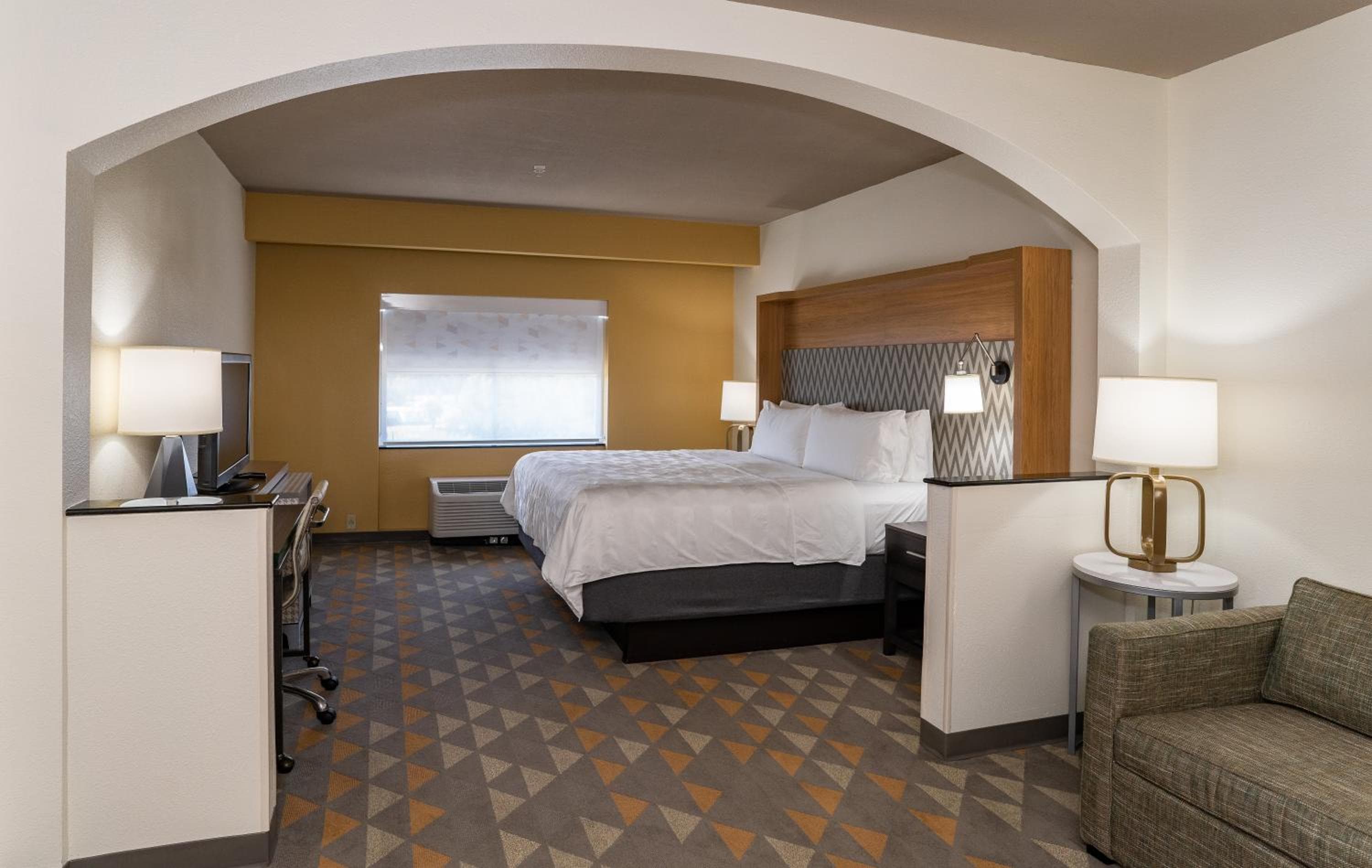 Holiday Inn Hotel & Suites Beaufort at Highway 21 by IHG