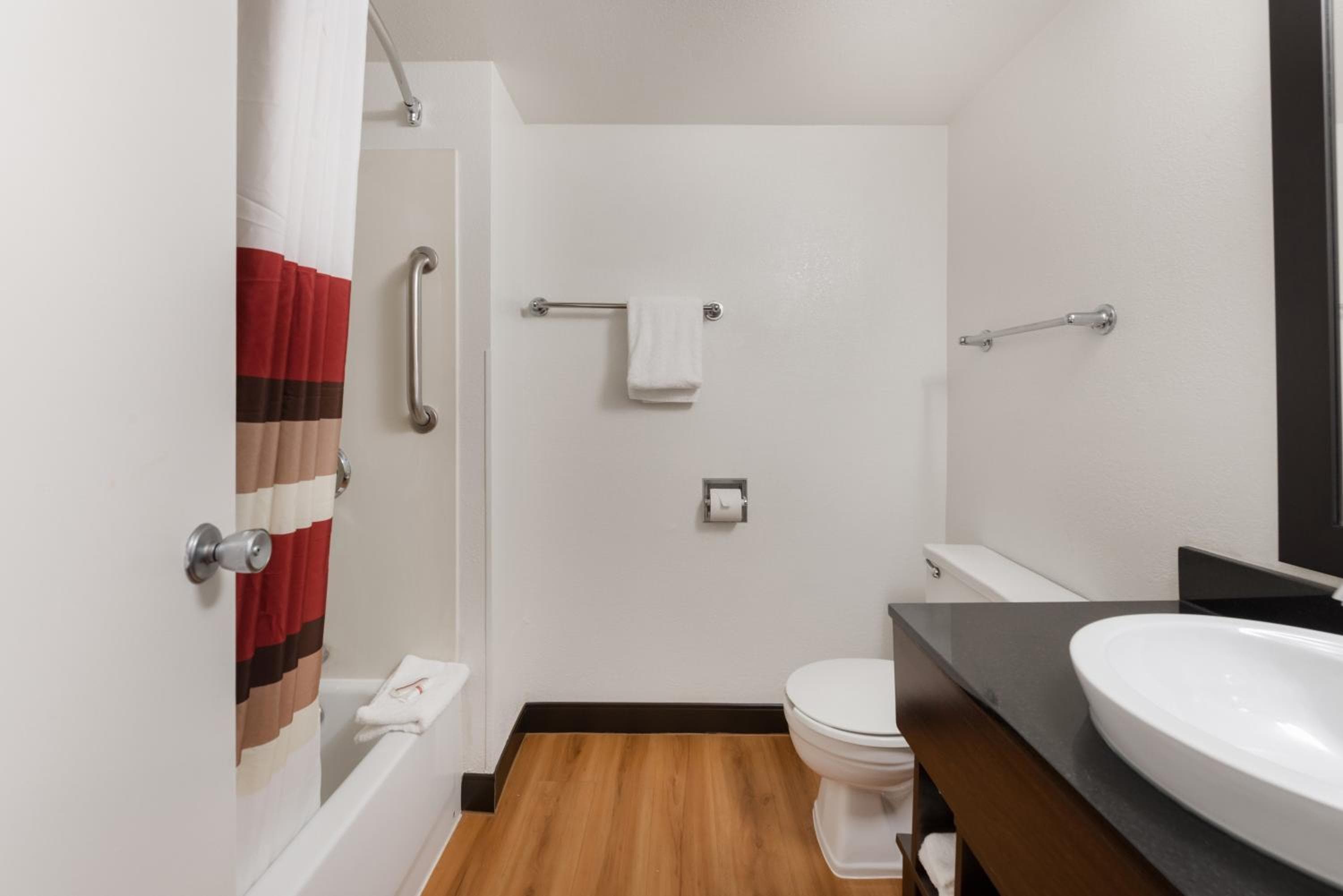 Red Roof Inn PLUS+ Columbus - Worthington