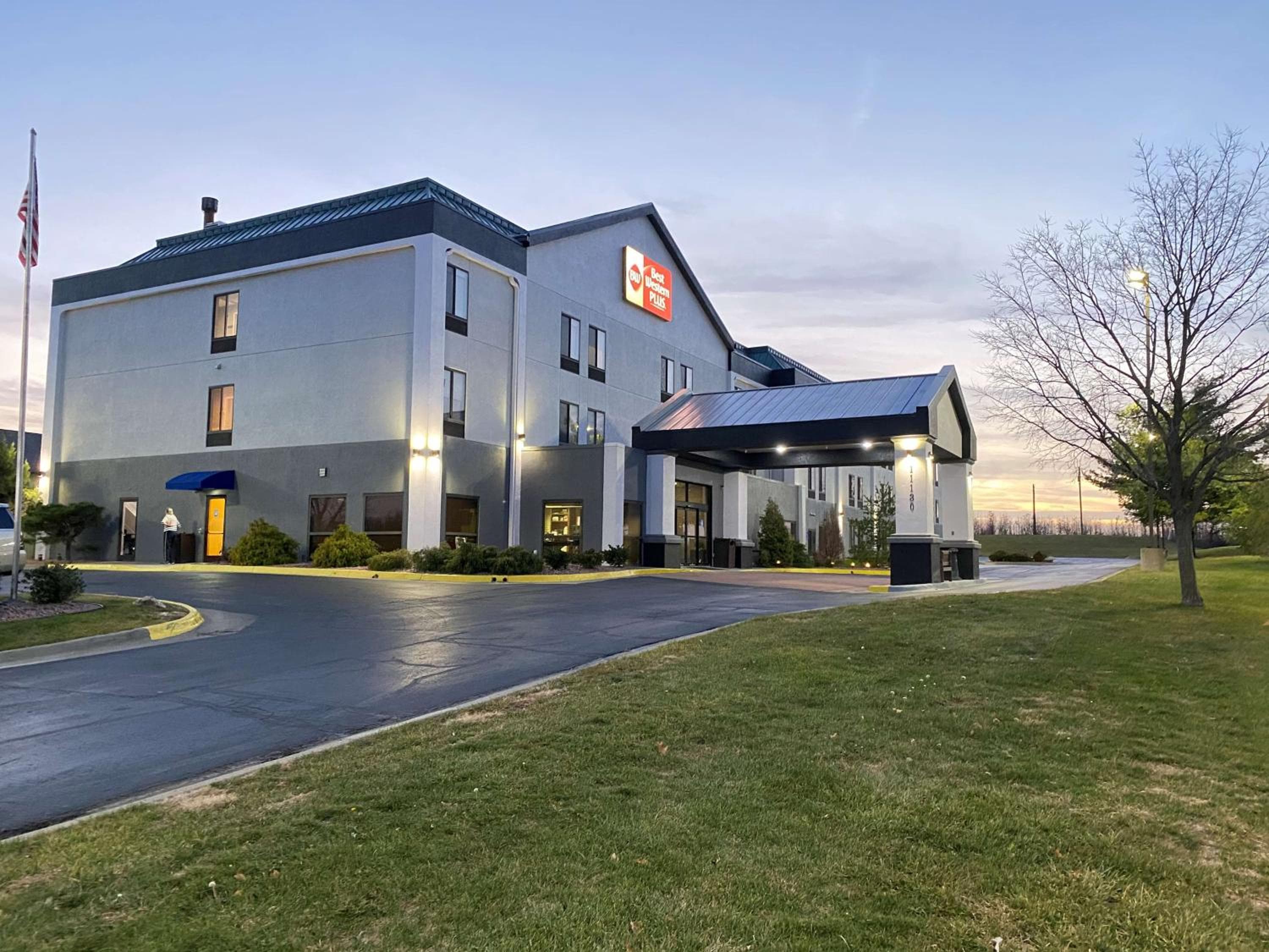 Best Western Plus Kansas City Airport - KCI East