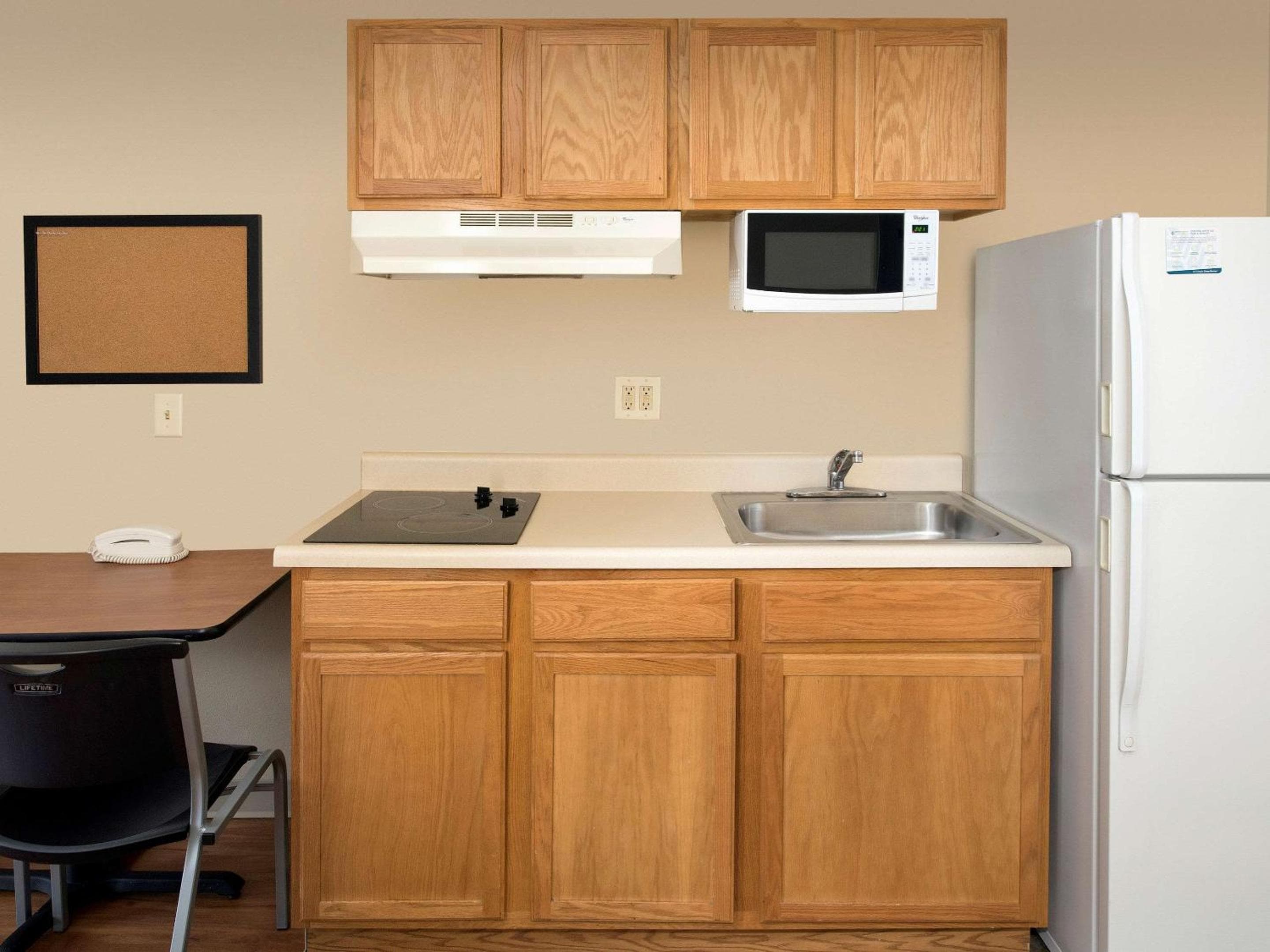 WoodSpring Suites Louisville Clarksville