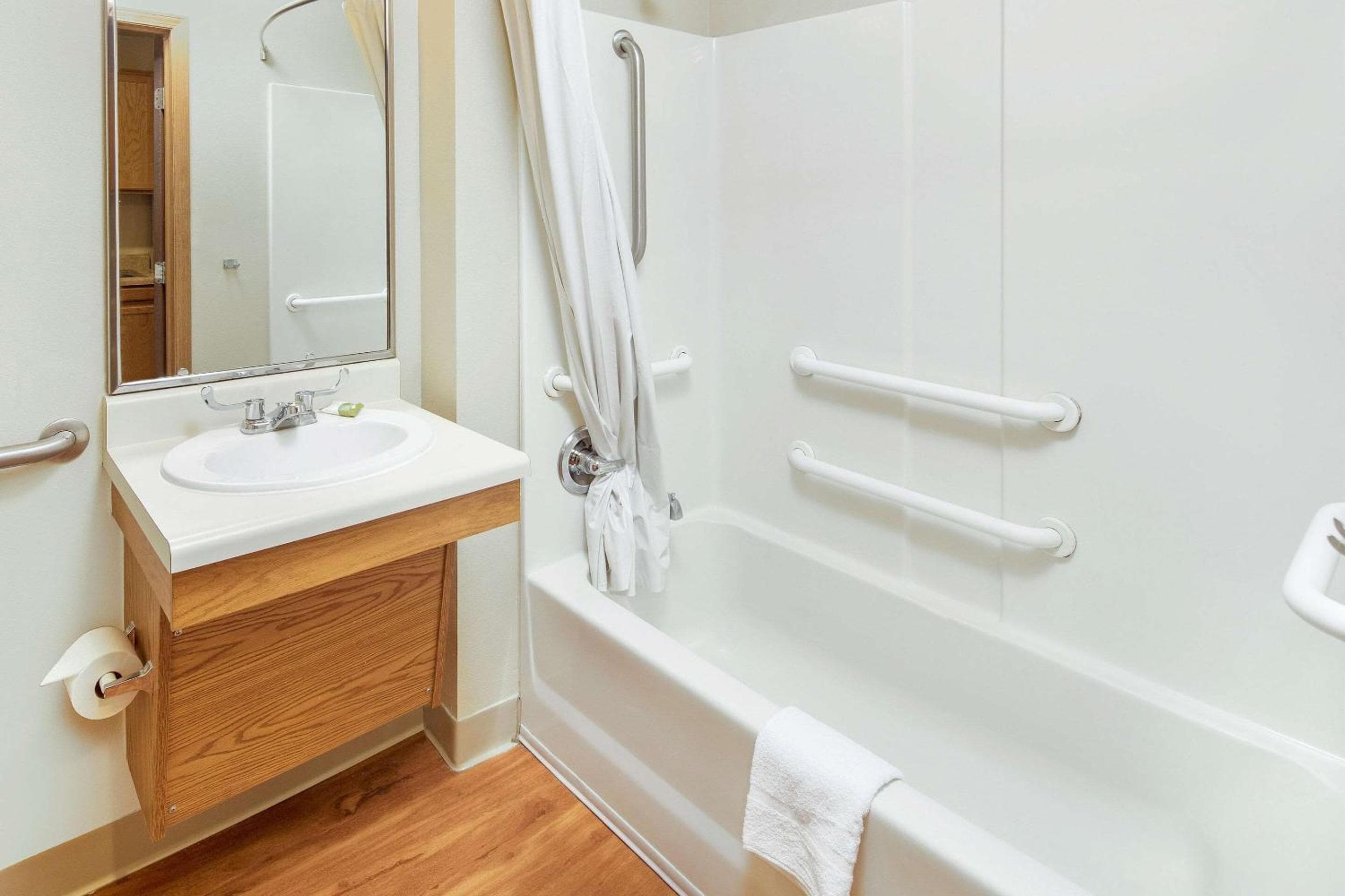 WoodSpring Suites Raleigh Apex