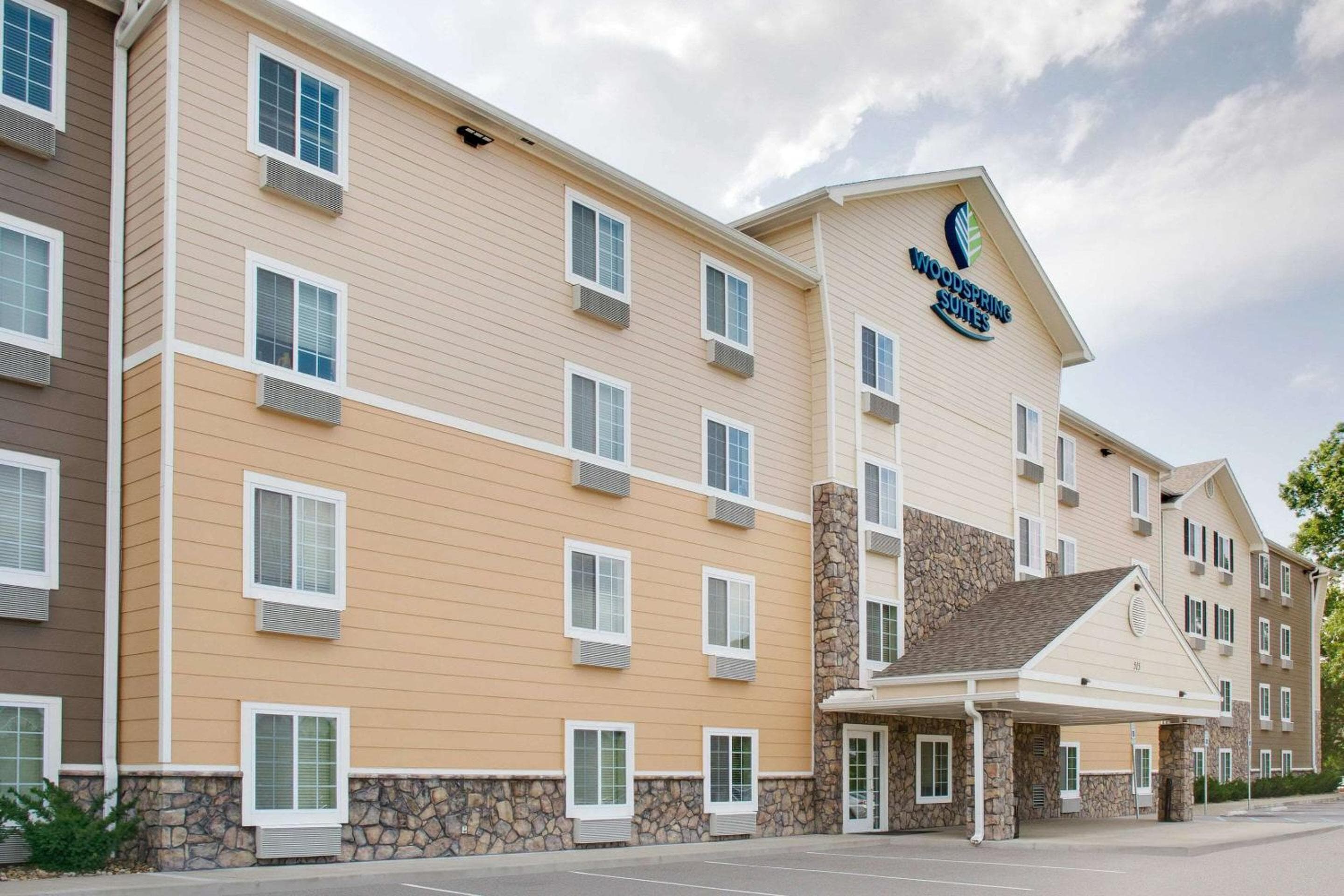WoodSpring Suites Nashville Airport