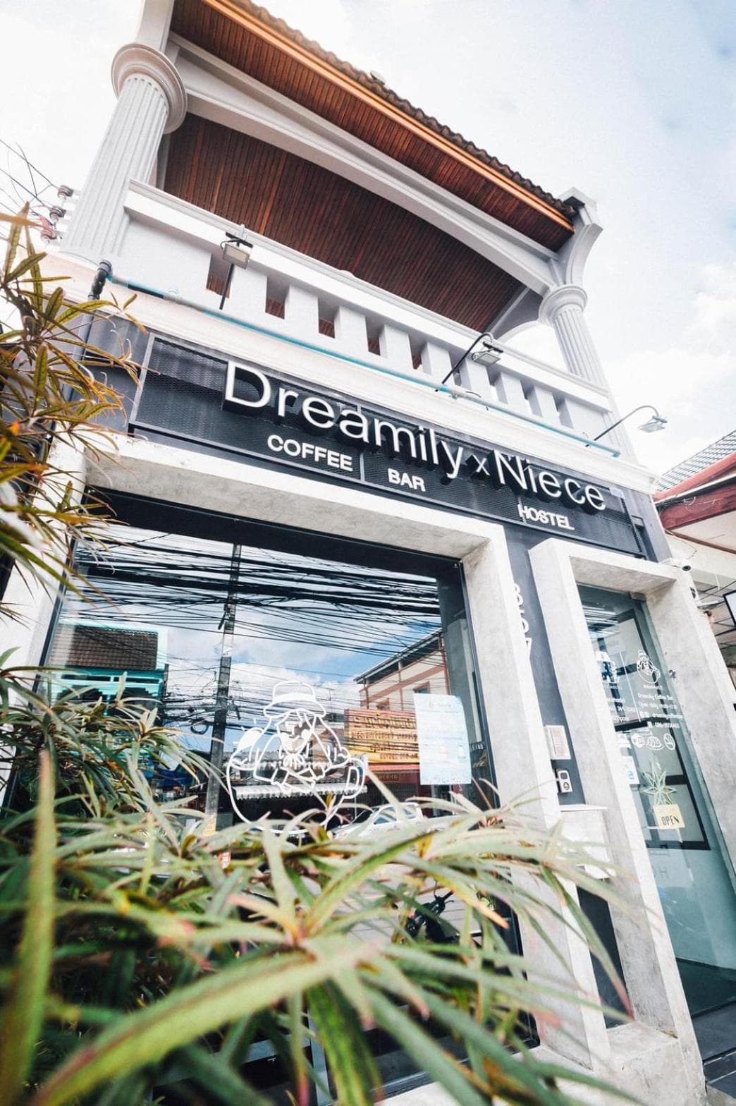 Niece Hostel Phuket - Bangtao Beach