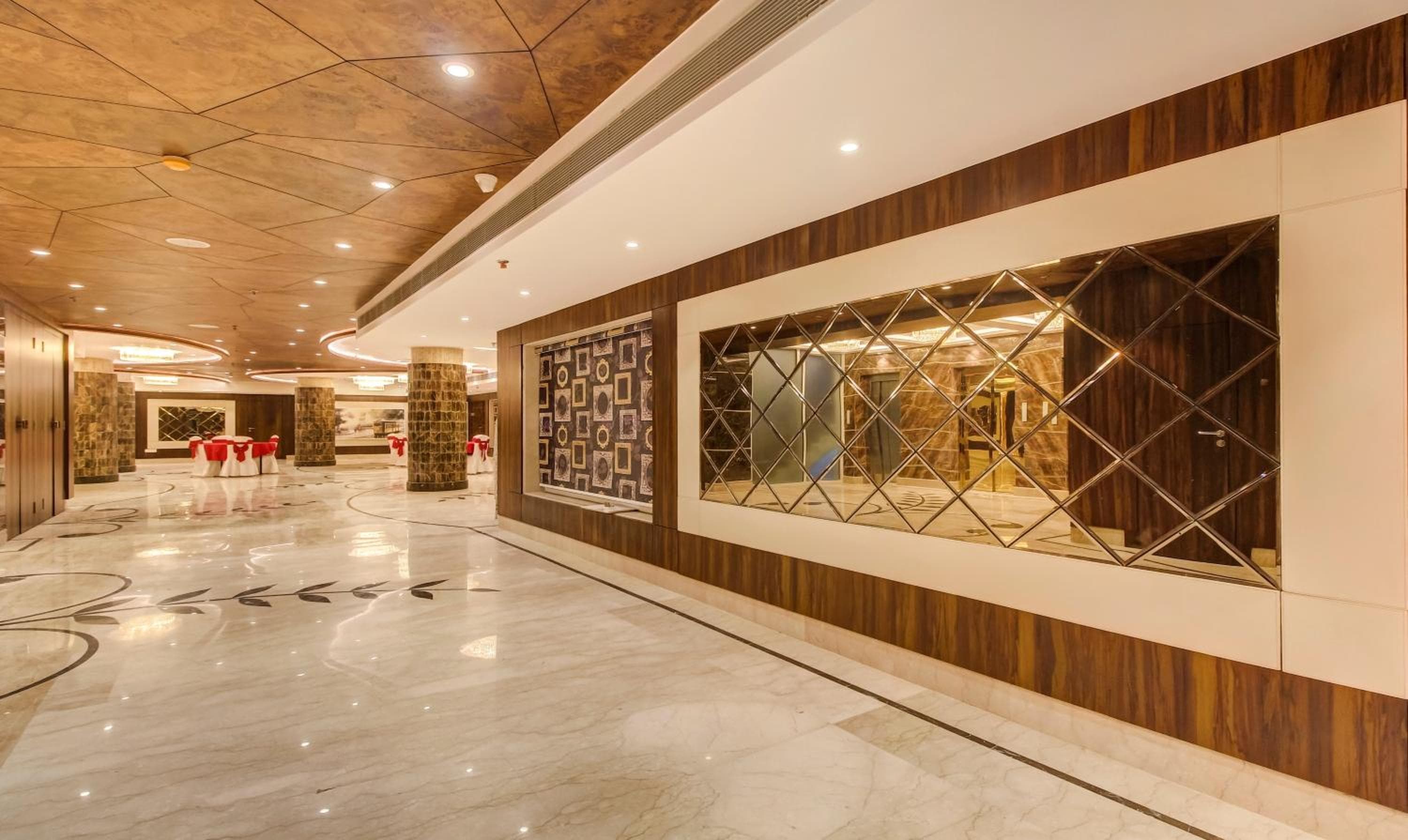 Treebo Premium Tahoora International