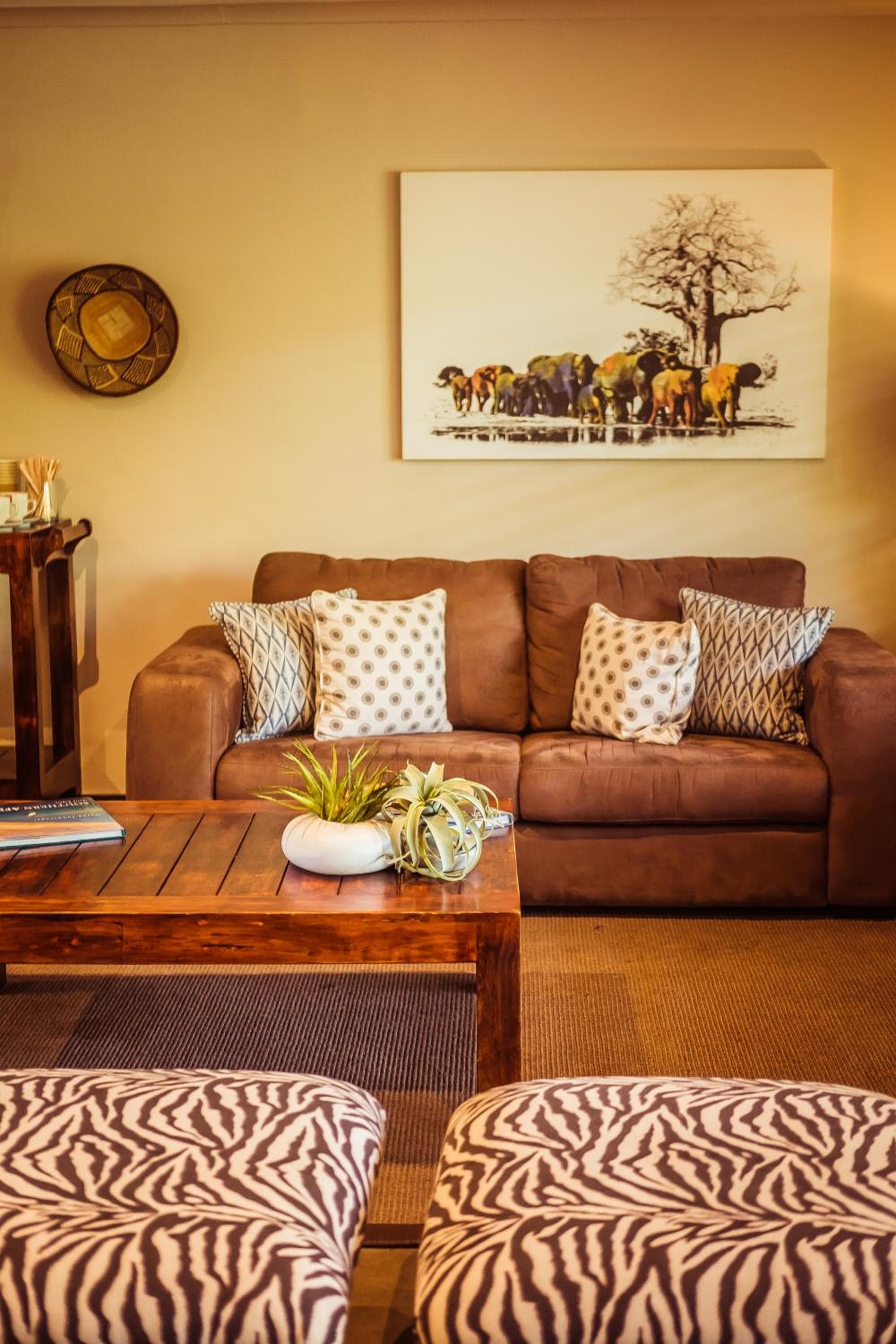 Bushveld Terrace Safari Hotel, Lodge & Spa