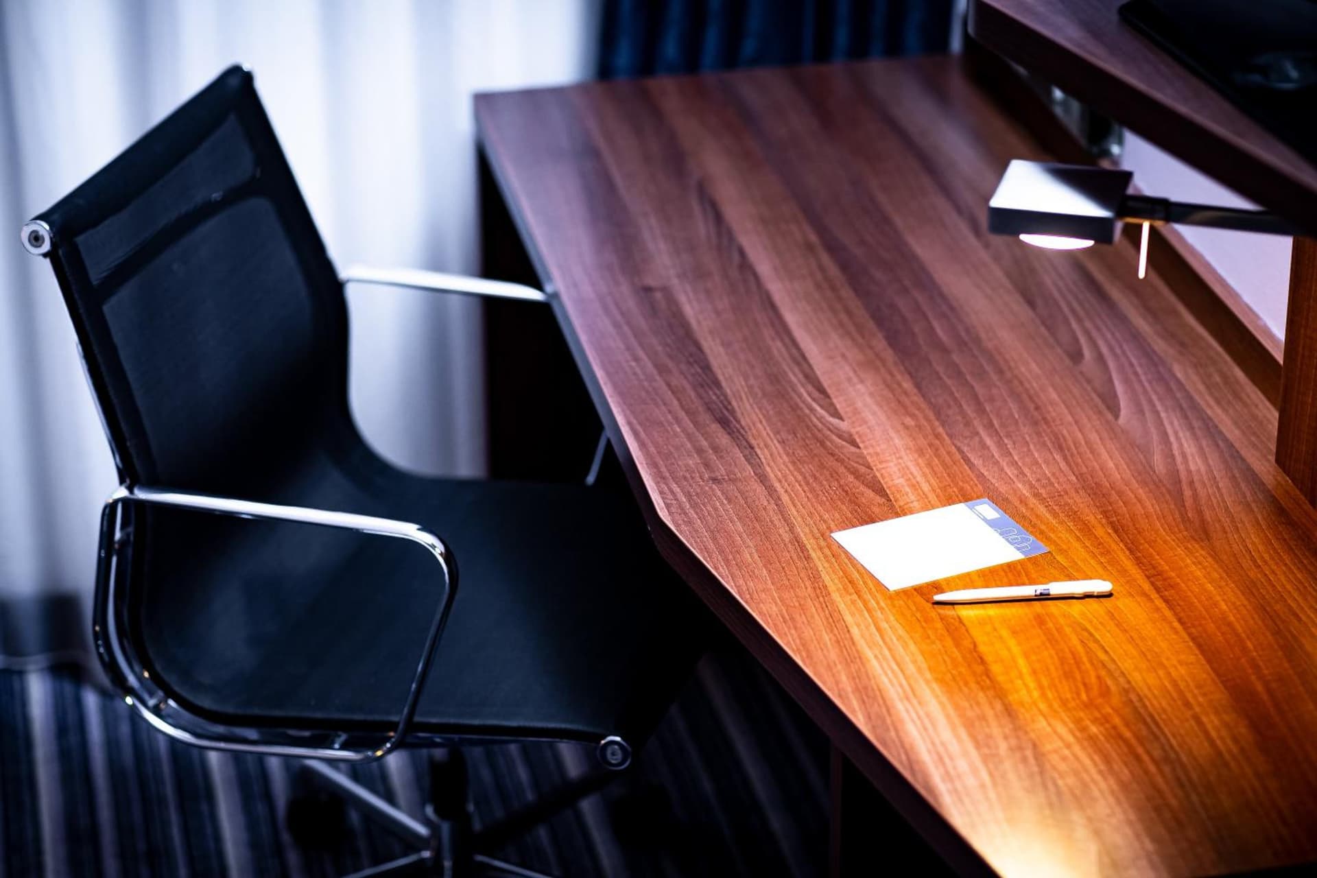 Holiday Inn Express Rotterdam - Central Station by IHG
