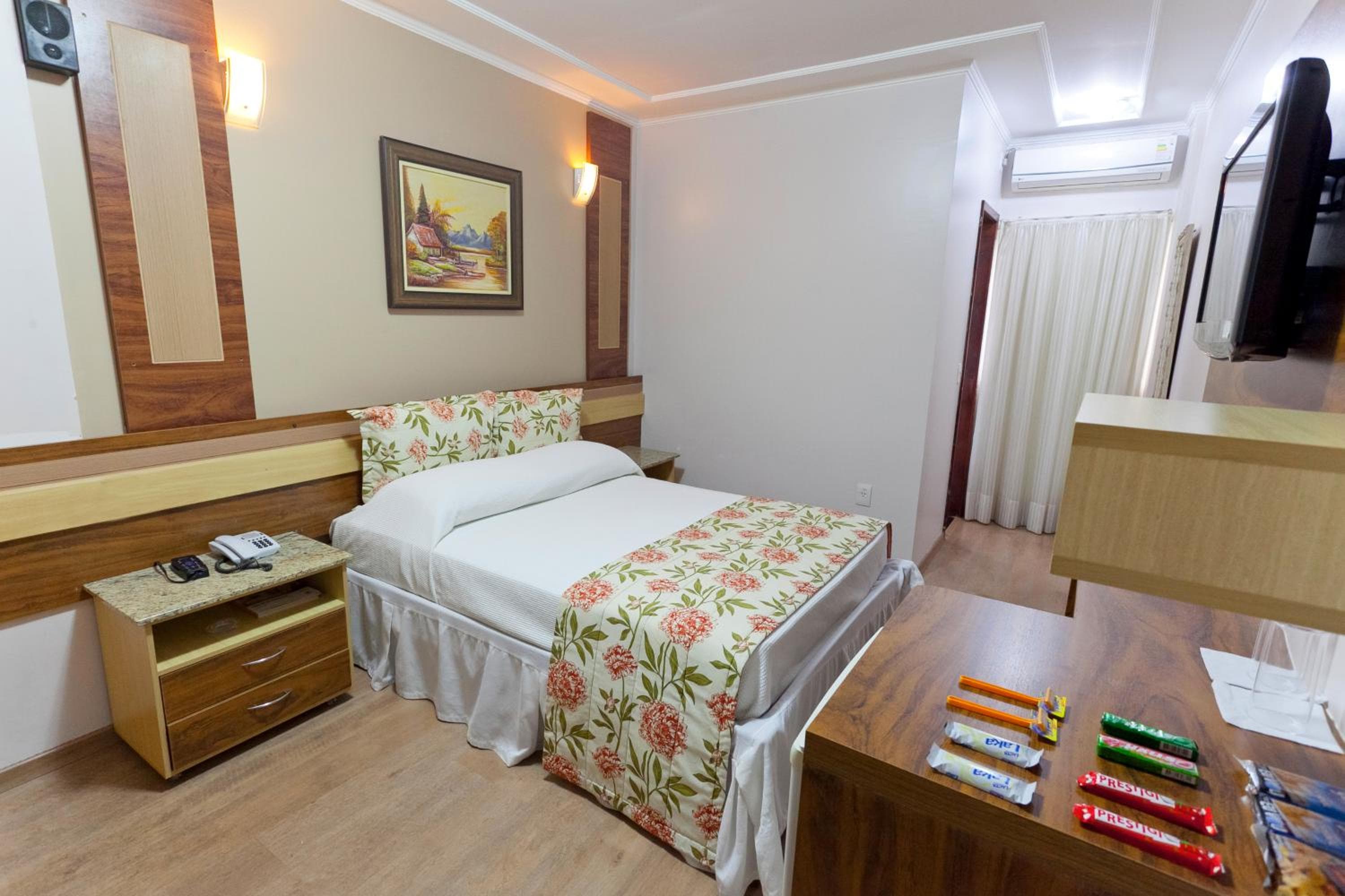 Laguna Plaza Hotel