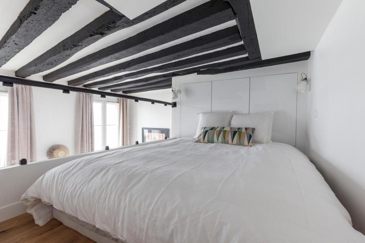 Paris center - Stylish Apt in Le Marais 4pax