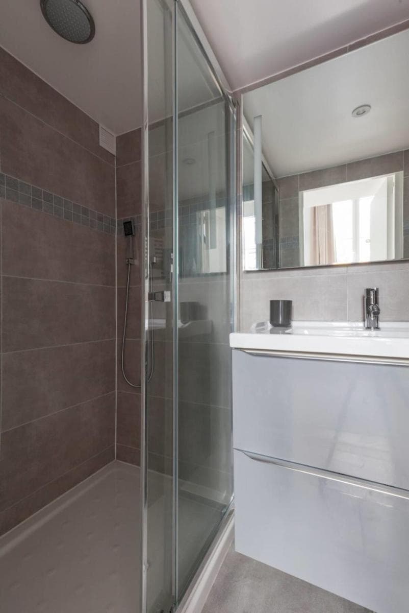 Paris center - Stylish Apt in Le Marais 4pax