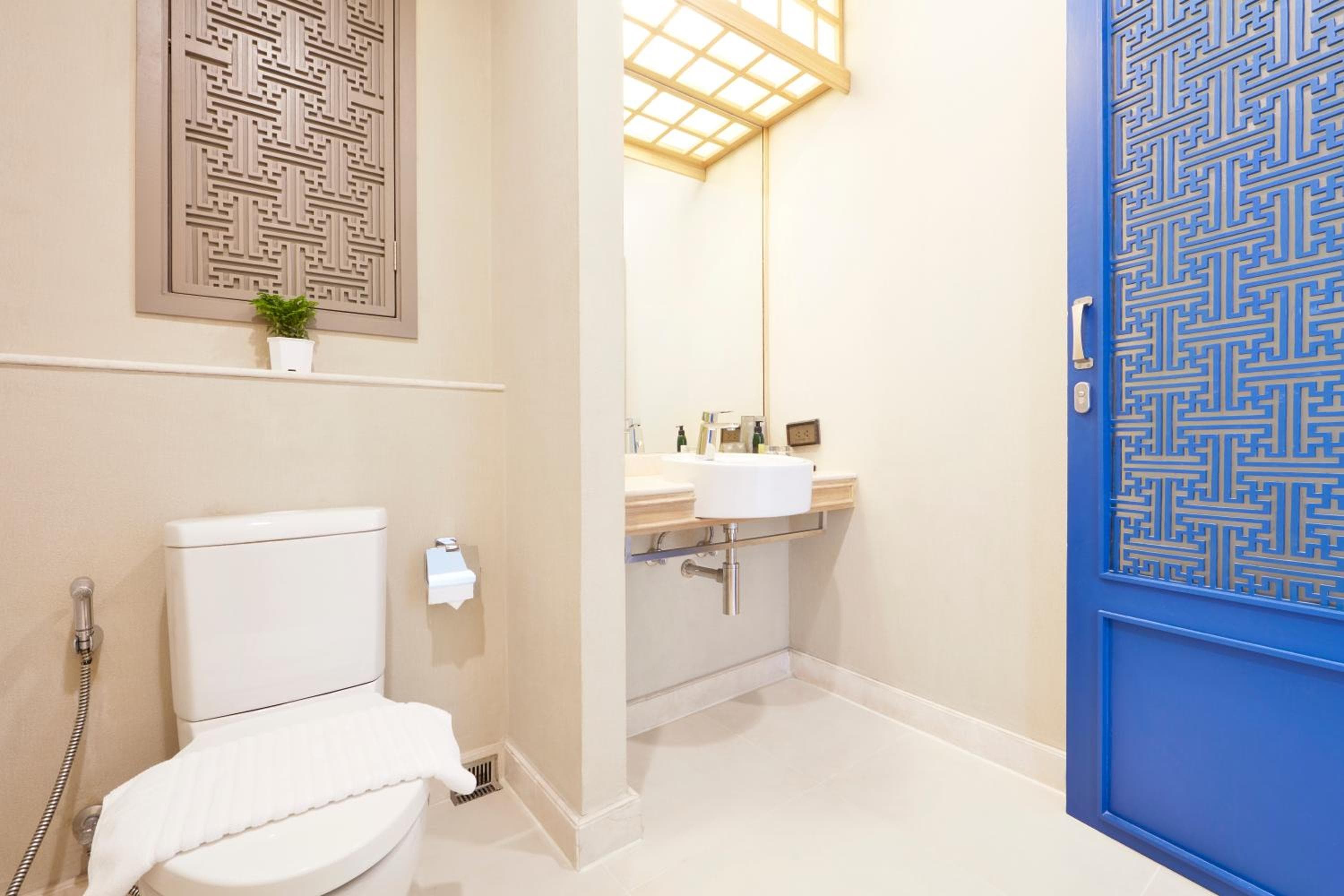 The Quarter Hualamphong by UHG - Close to Song Wat Road, Chinatown, Hua Lamphong Railway Station, Hua Lamphong MRT Station