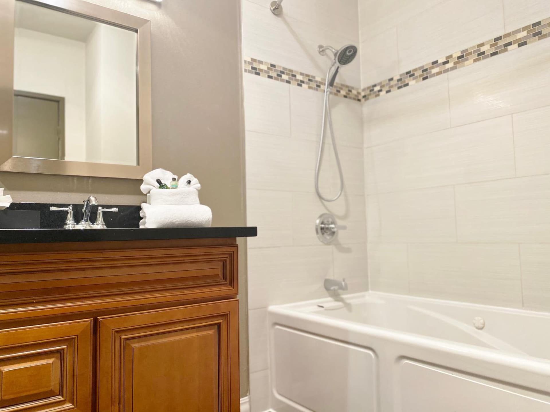Redac Gateway Hotel Torrance