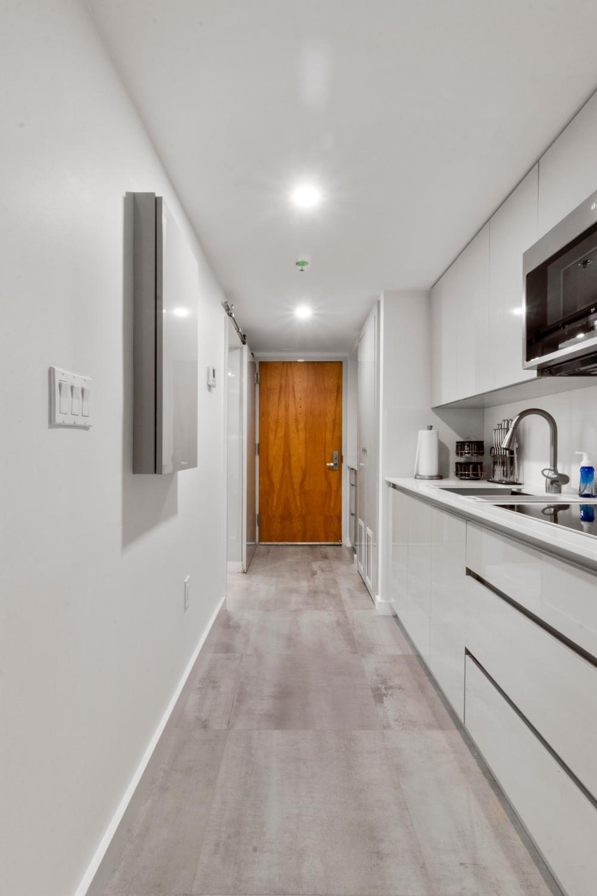 Elite Brickell Studio on the Bay