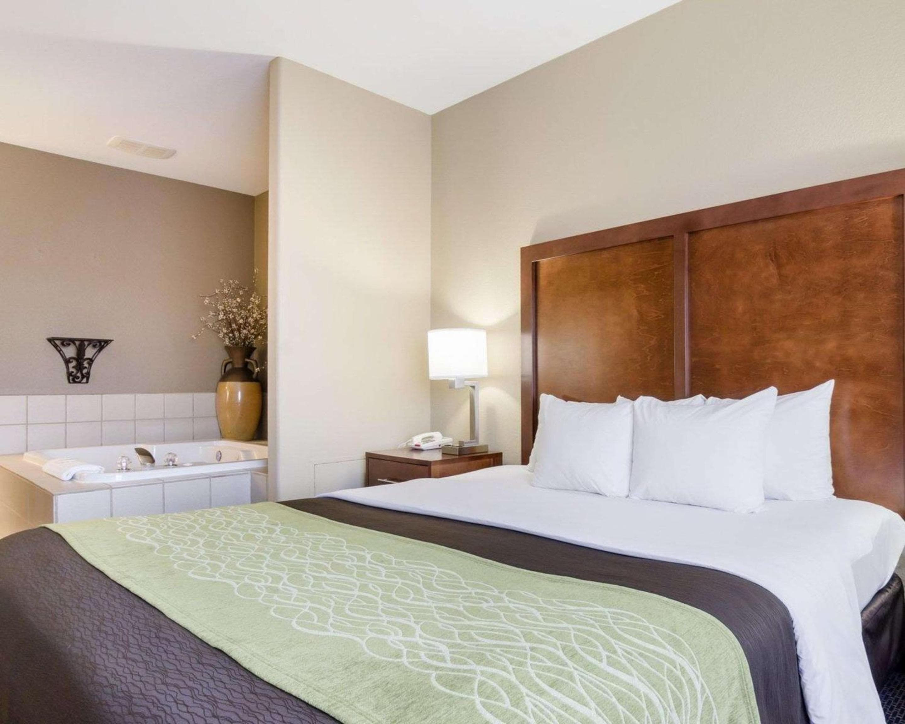 Comfort Inn Garden City
