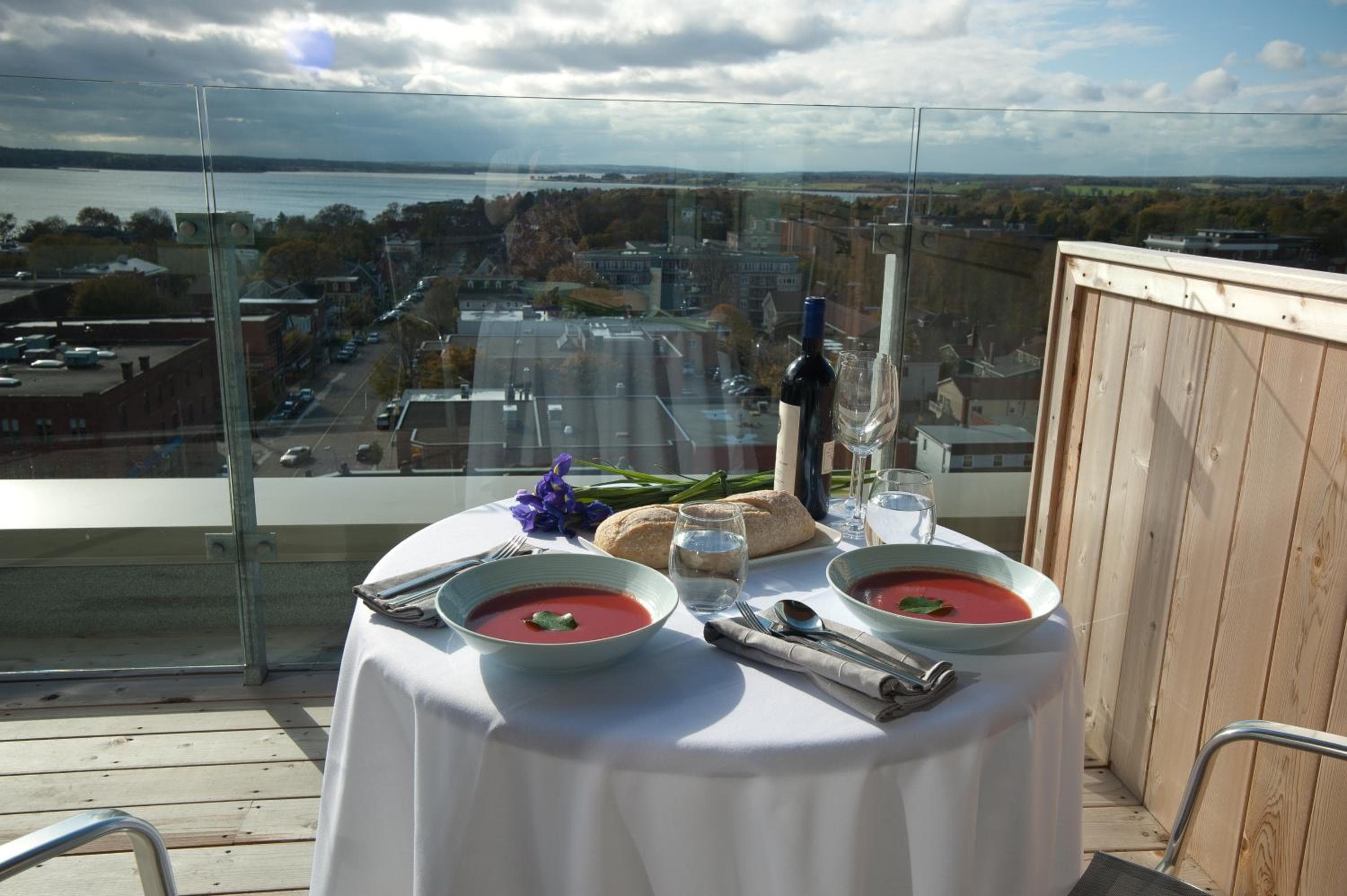 The Holman Grand Hotel