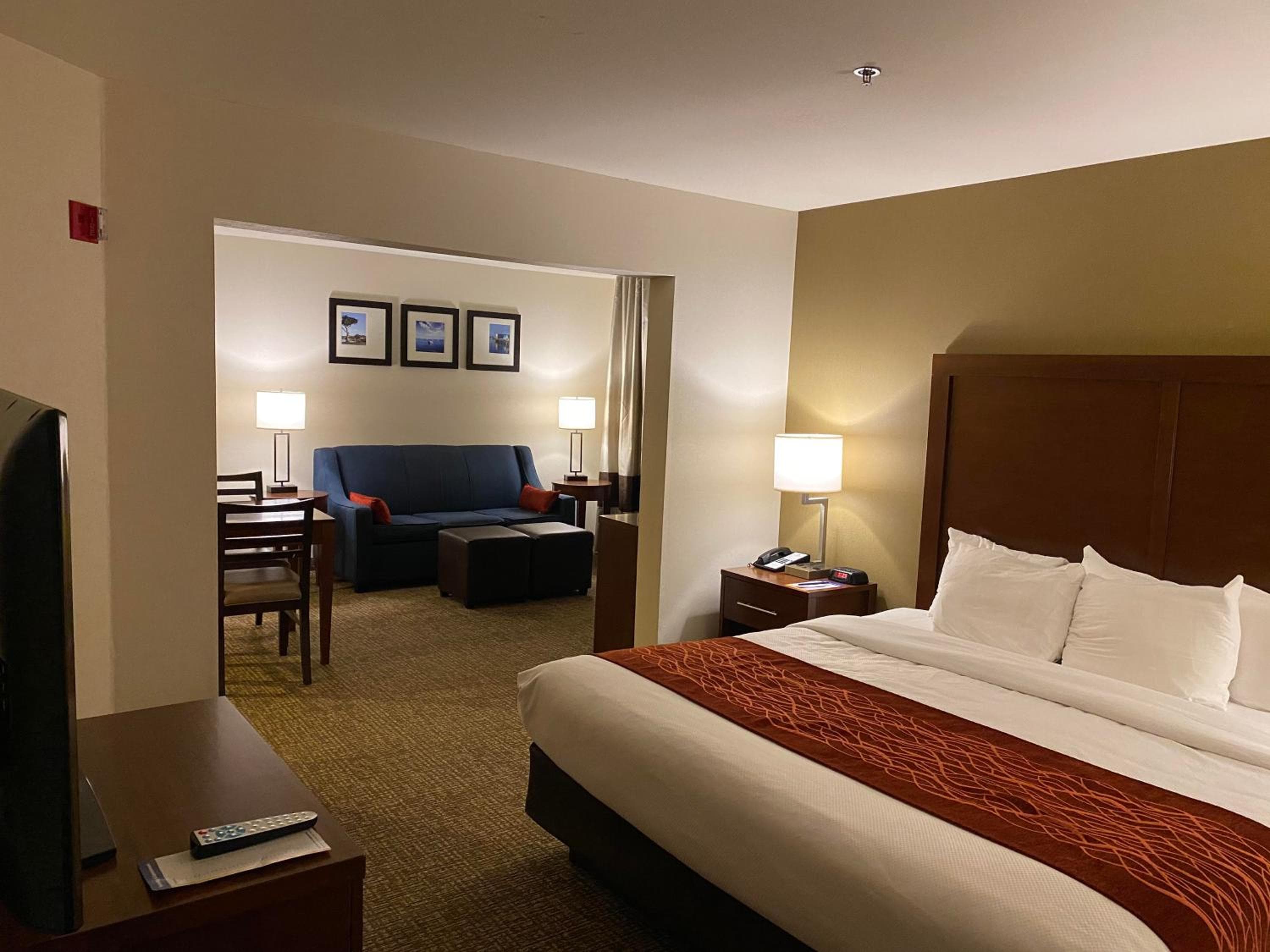 Comfort Inn Marina on the Monterey Bay